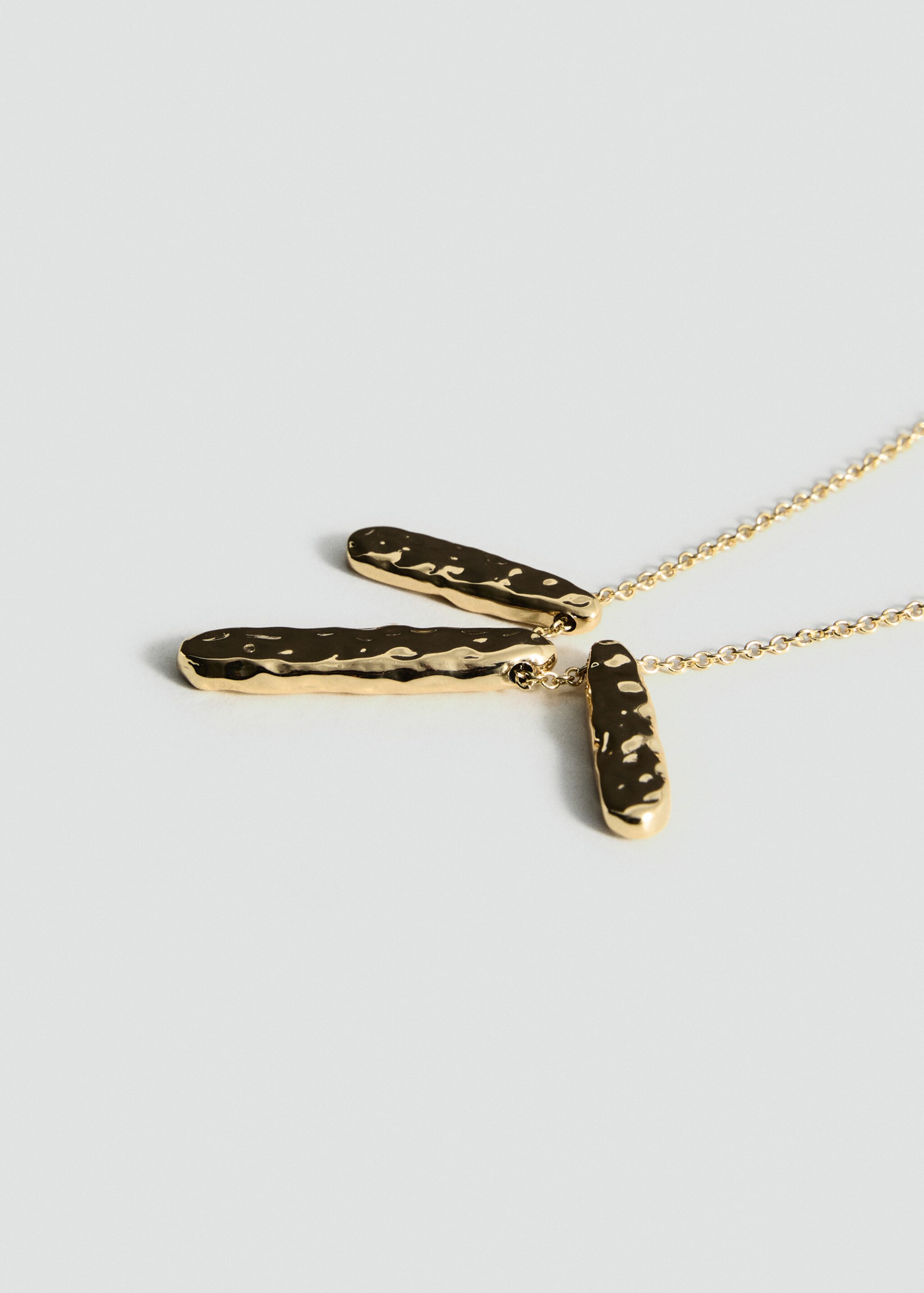 Textured beaded necklace - Details of the article 1, Gold. Ref: 87075957-00.