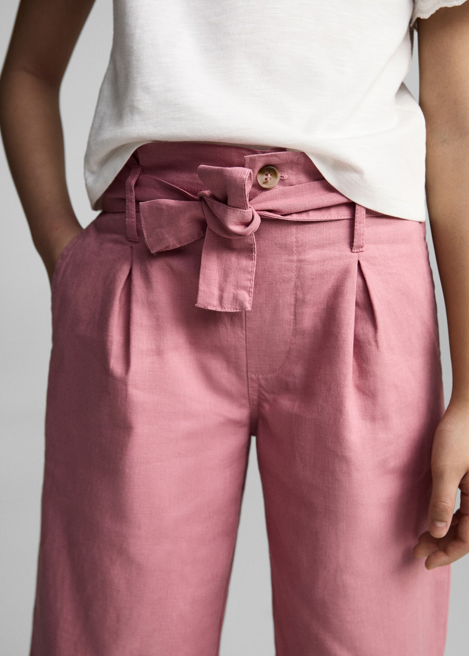 Belt line trousers - Details of the article 6