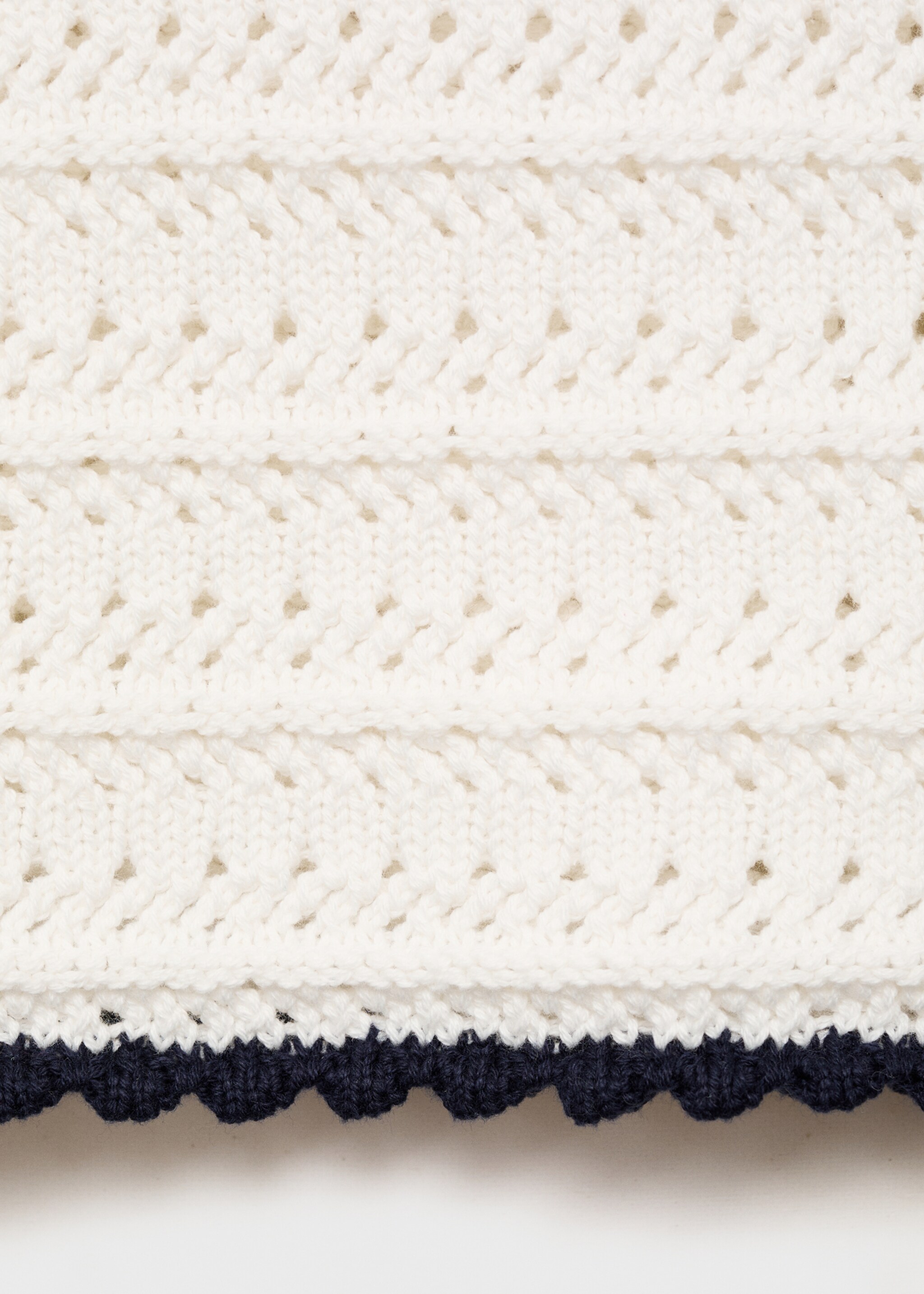 Knitted top with contrasting trim - Details of the article 0, White. Ref: 87075980-00.