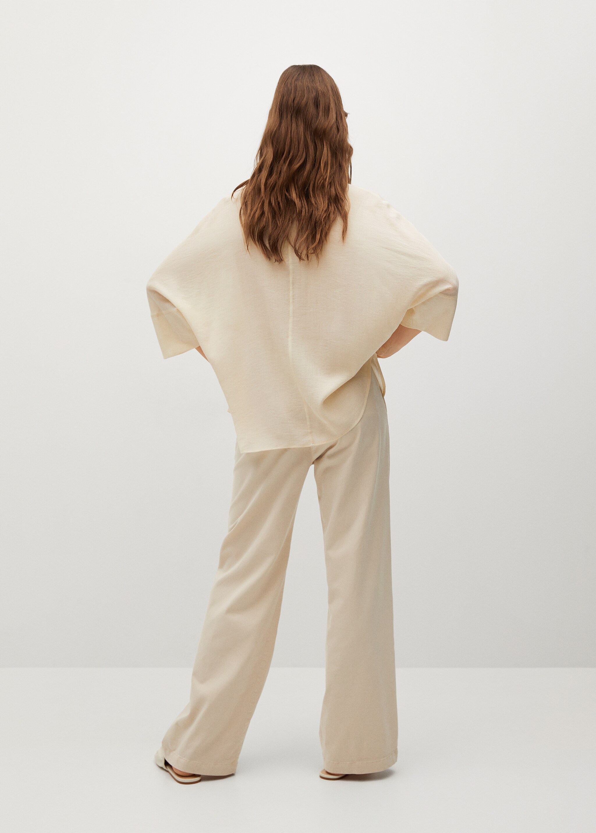 Camisa oversize textura - Reverso del artículo