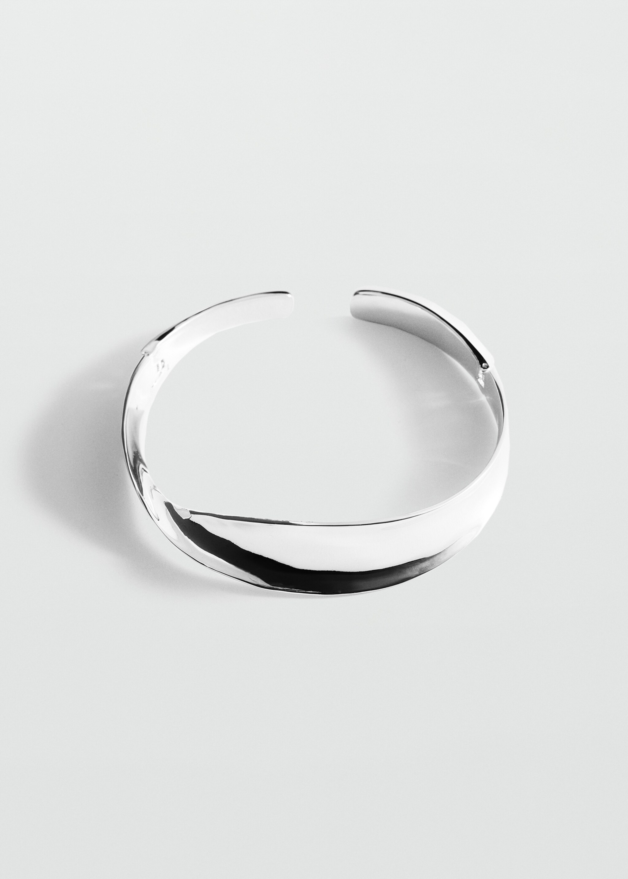 Rigid twisted collar - Article without model, Silver. Ref: 87076363-00.