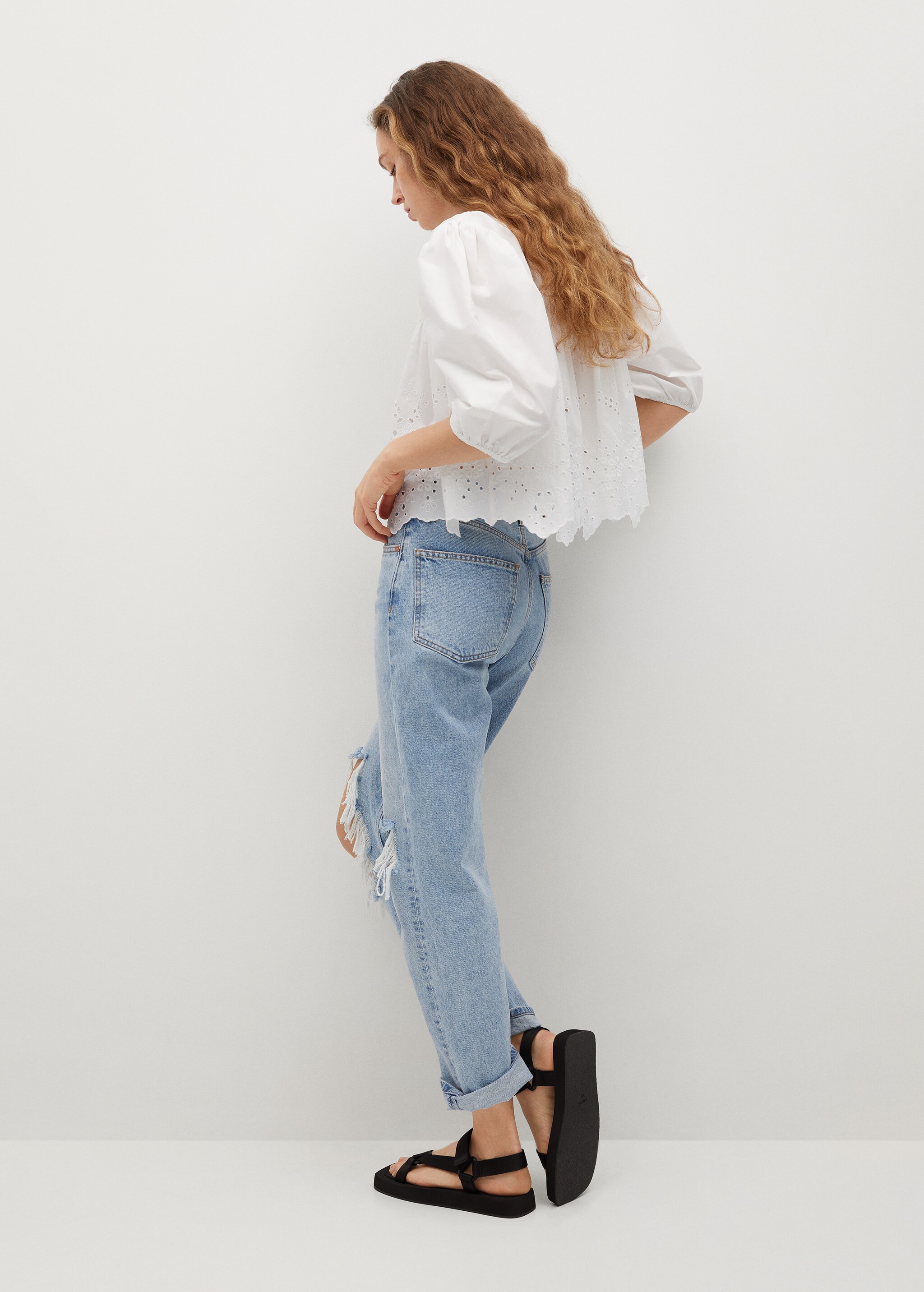 Swiss embroidery popelin blouse - Reverse of the article