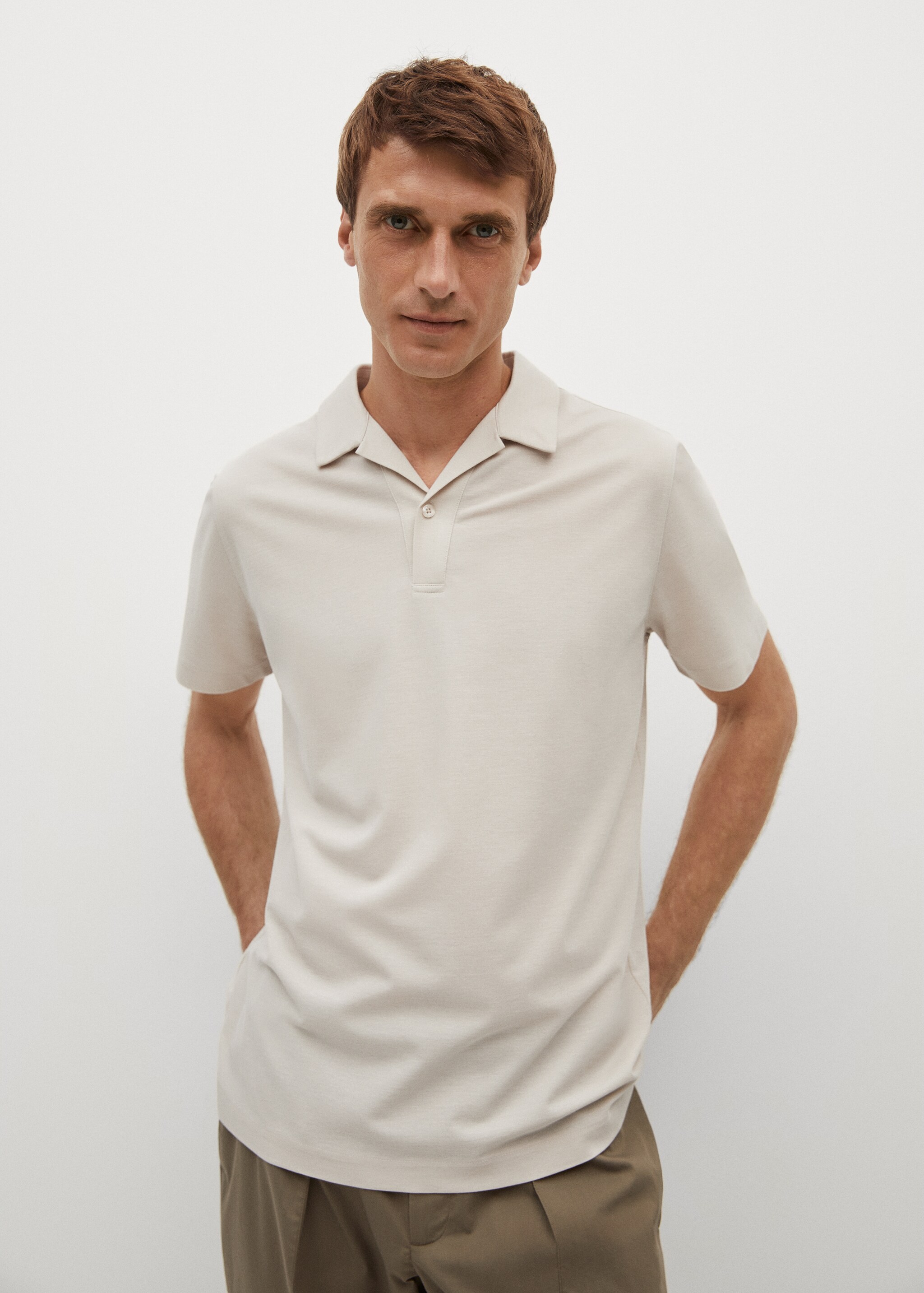 Thermoregulating polo shirt with bowling collar  - Medium plane