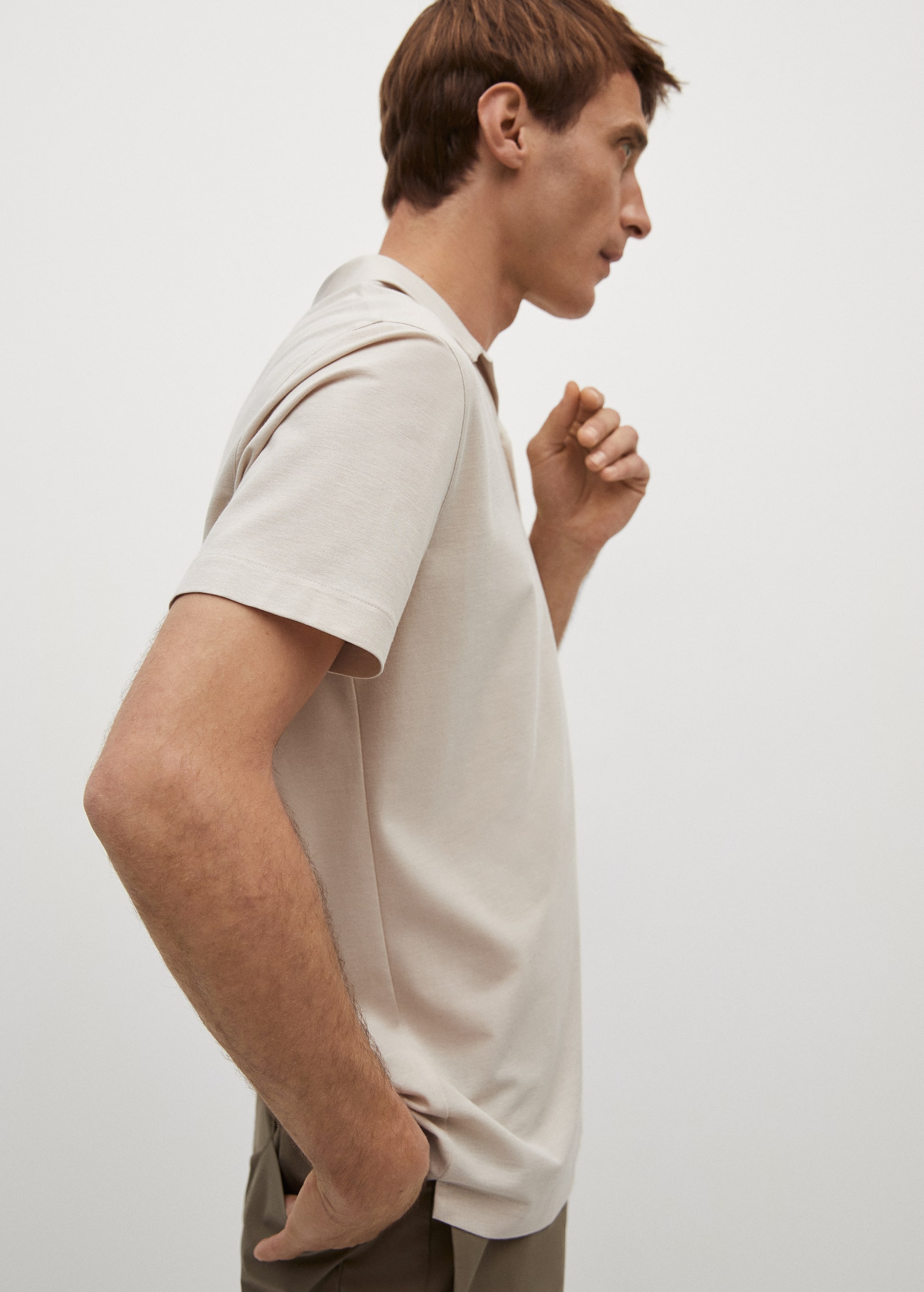 Thermoregulating polo shirt with bowling collar  - Details of the article 2