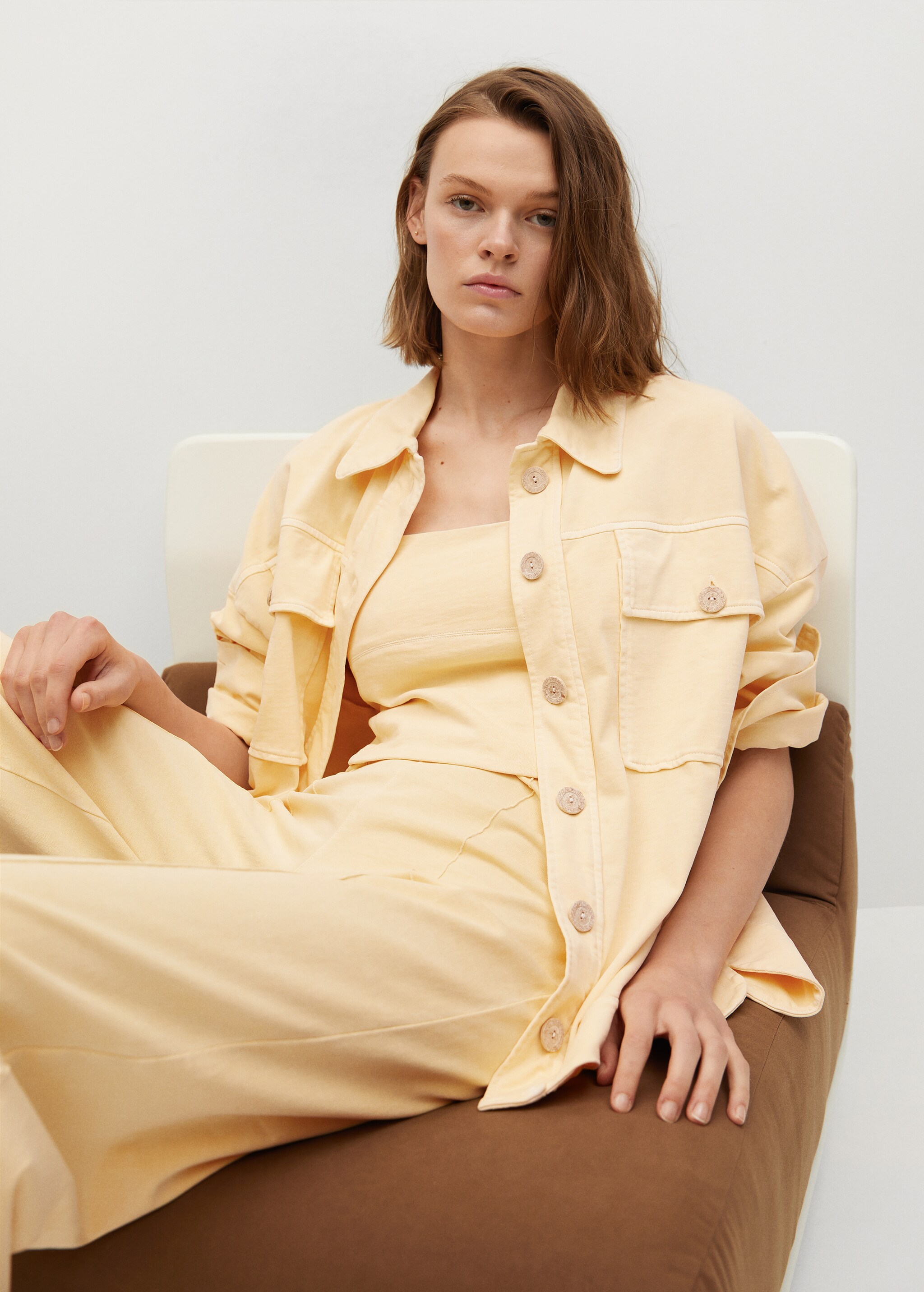 Mit Mineralfarbstoffen gefärbtes Baumwoll-Overshirt - Detail des Artikels 2