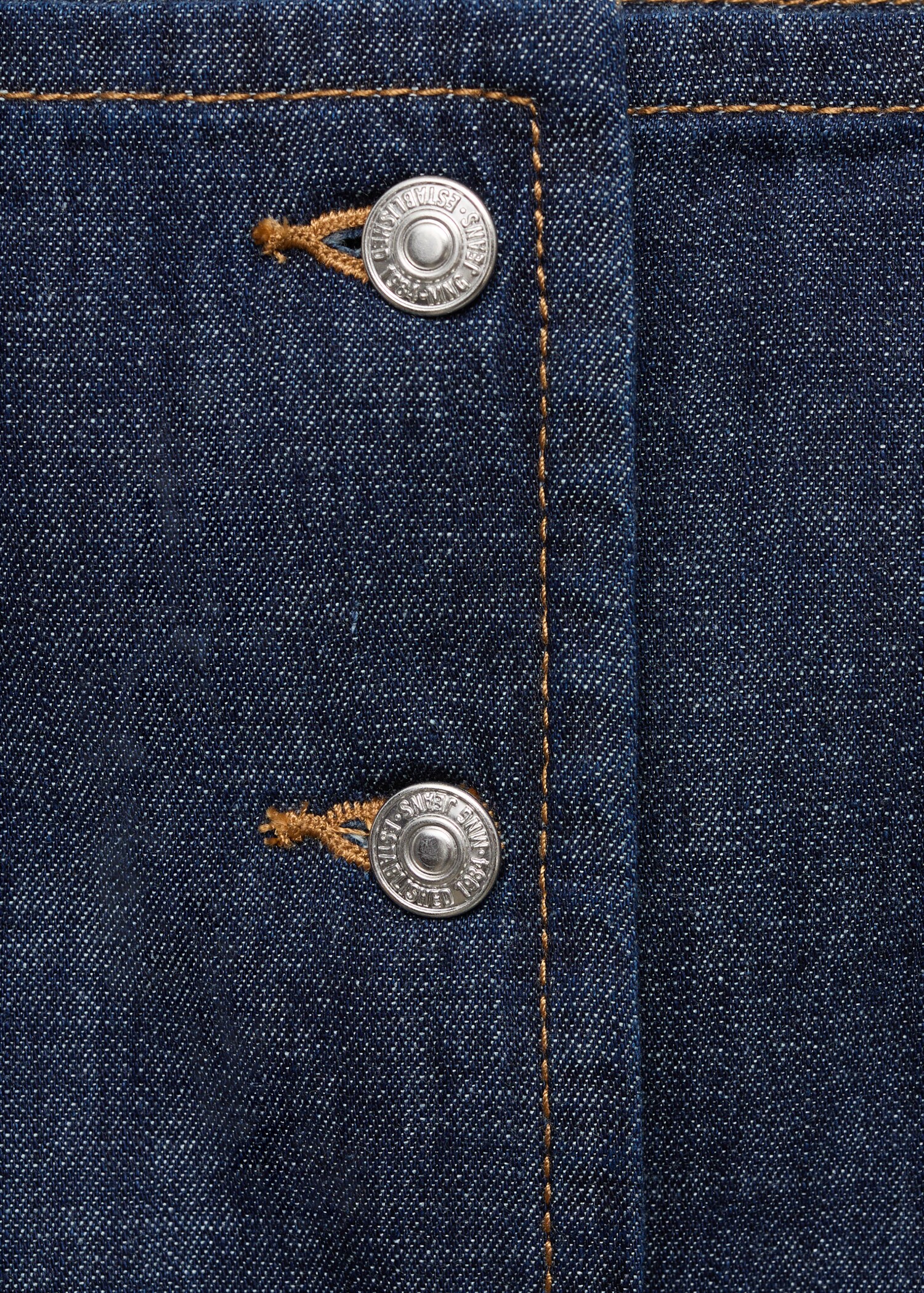 Buttoned denim top - Details of the article 8