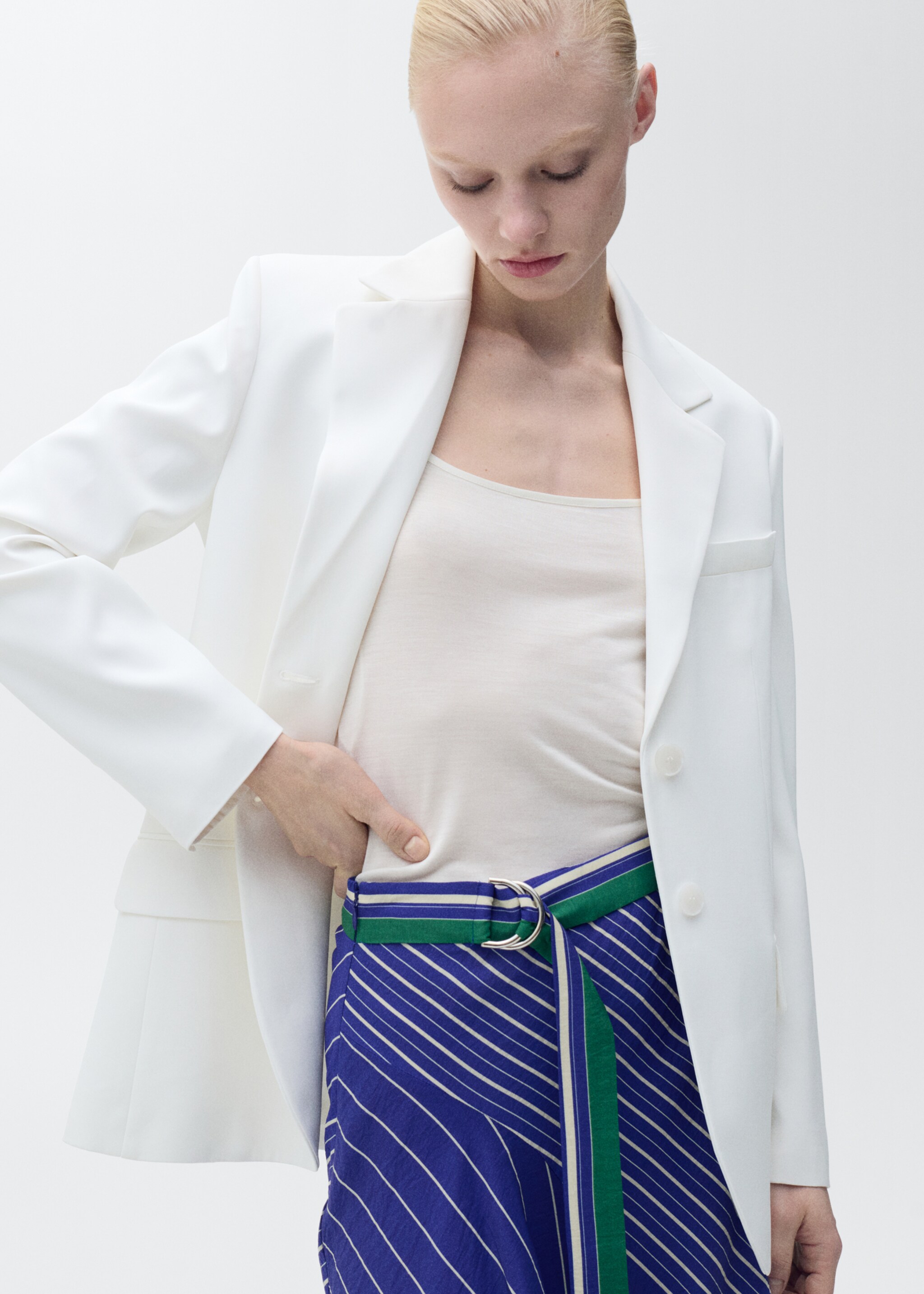 Striped midi-skirt with belt - Medium plane, Blue. Ref: 87077193-00.