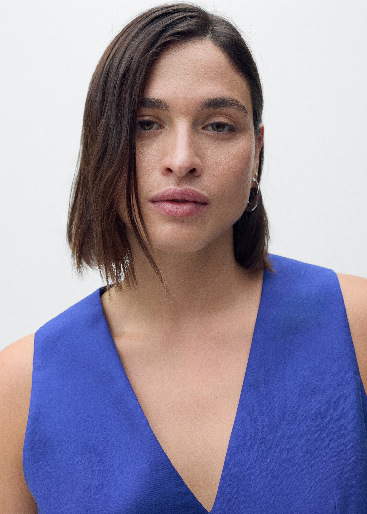 Modal V-neck top - Details of the article 4