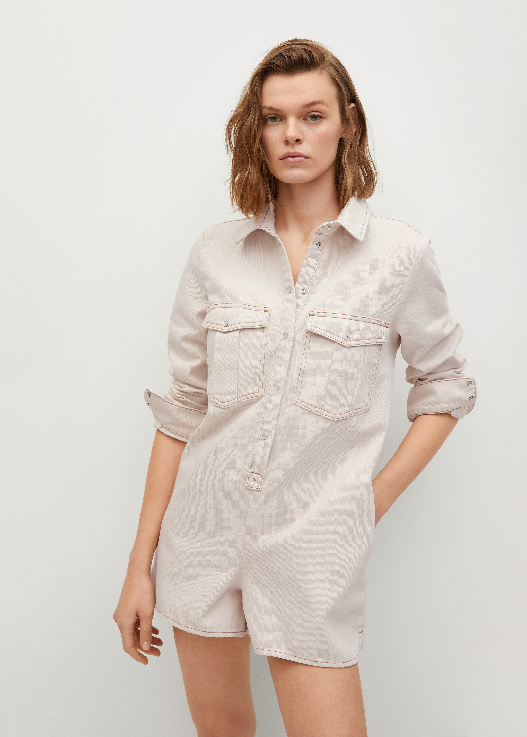 Mono corto denim - Plano medio