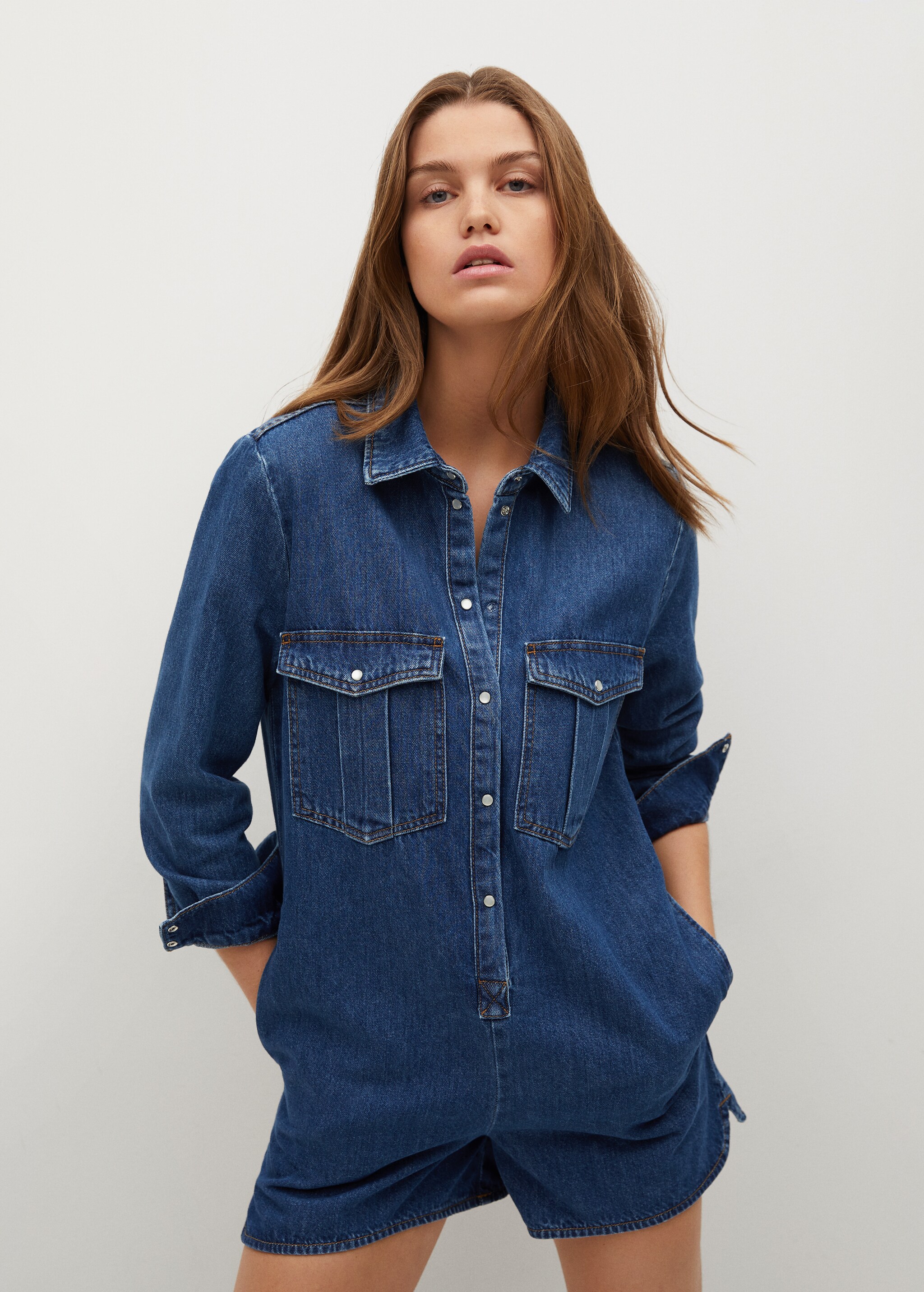 Mono corto denim - Plano medio