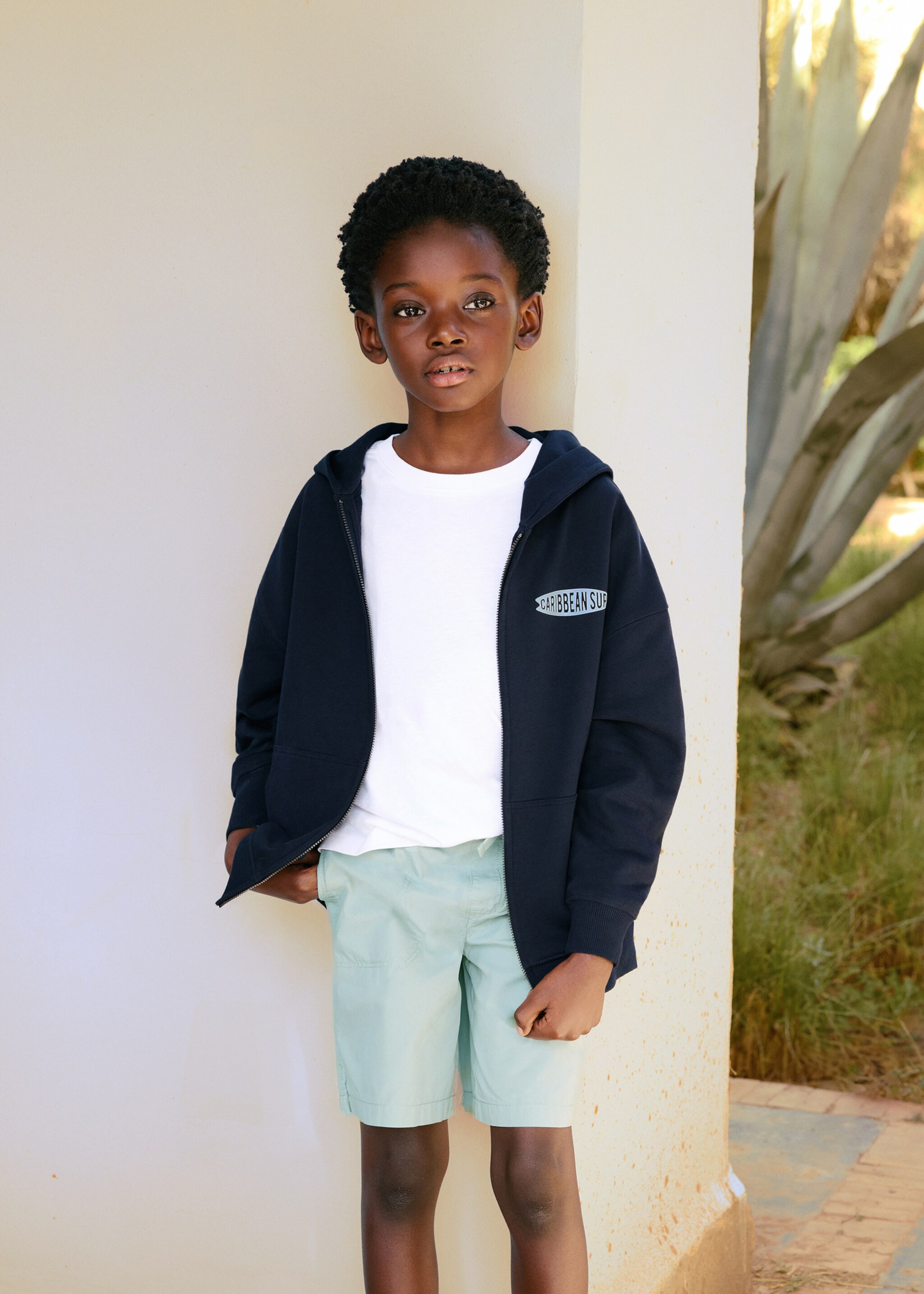 Zipped hoodie - Details of the article 6, Navy. Ref: 87077702-00.