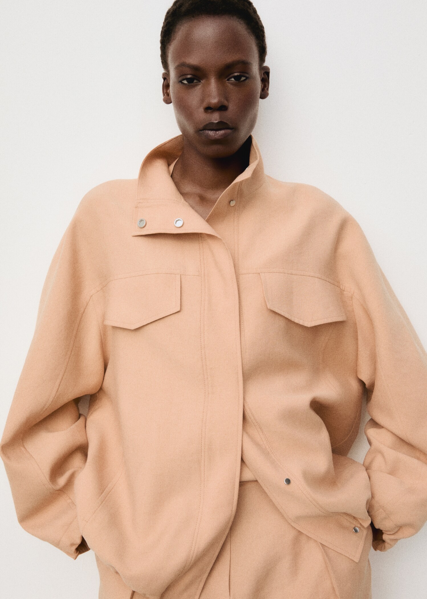 Oversized lyocell jacket with pockets - Details of the article 6