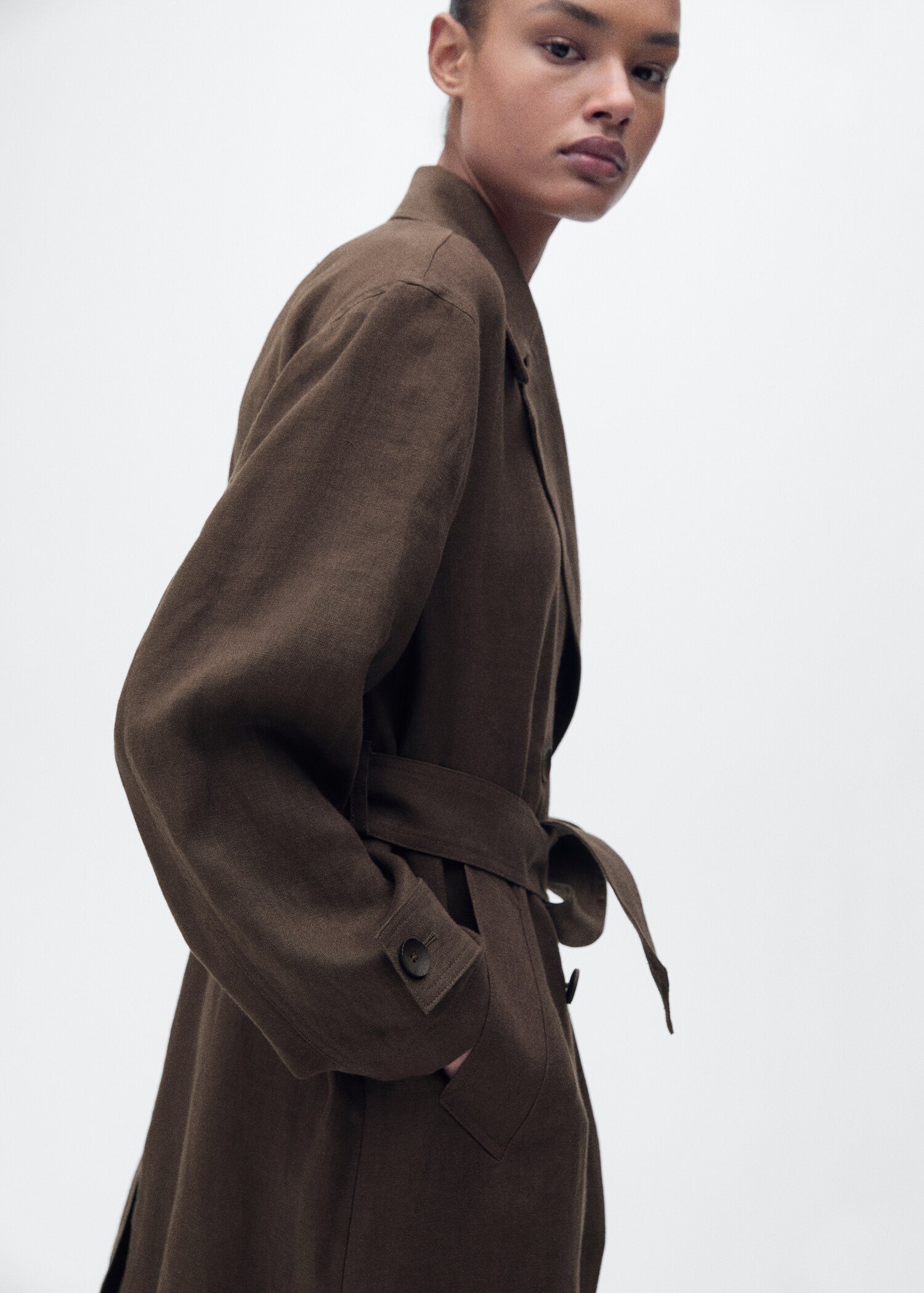Double breasted linen trench - Details of the article 2