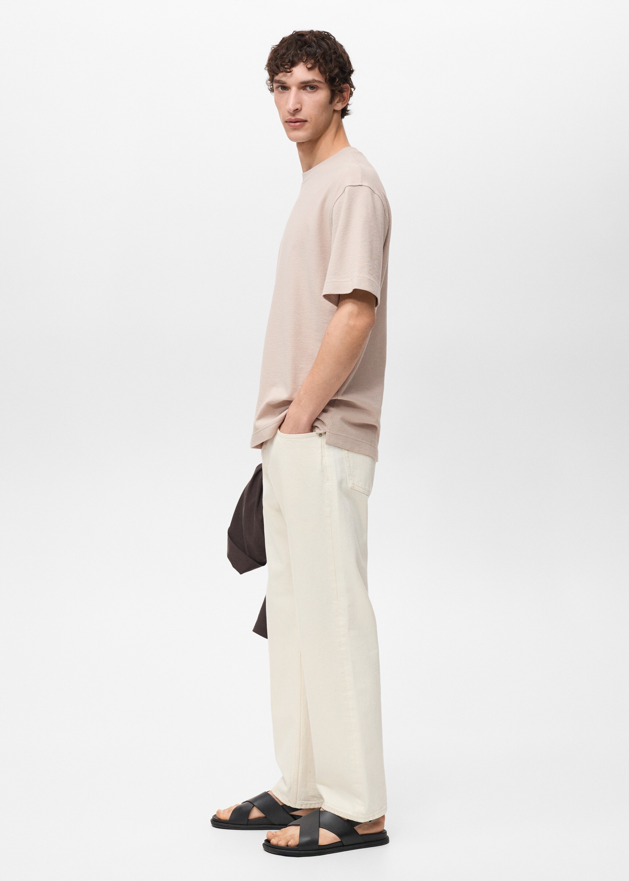 Structured relaxed-fit t-shirt - Details of the article 2, Beige. Ref: 87077901-00.