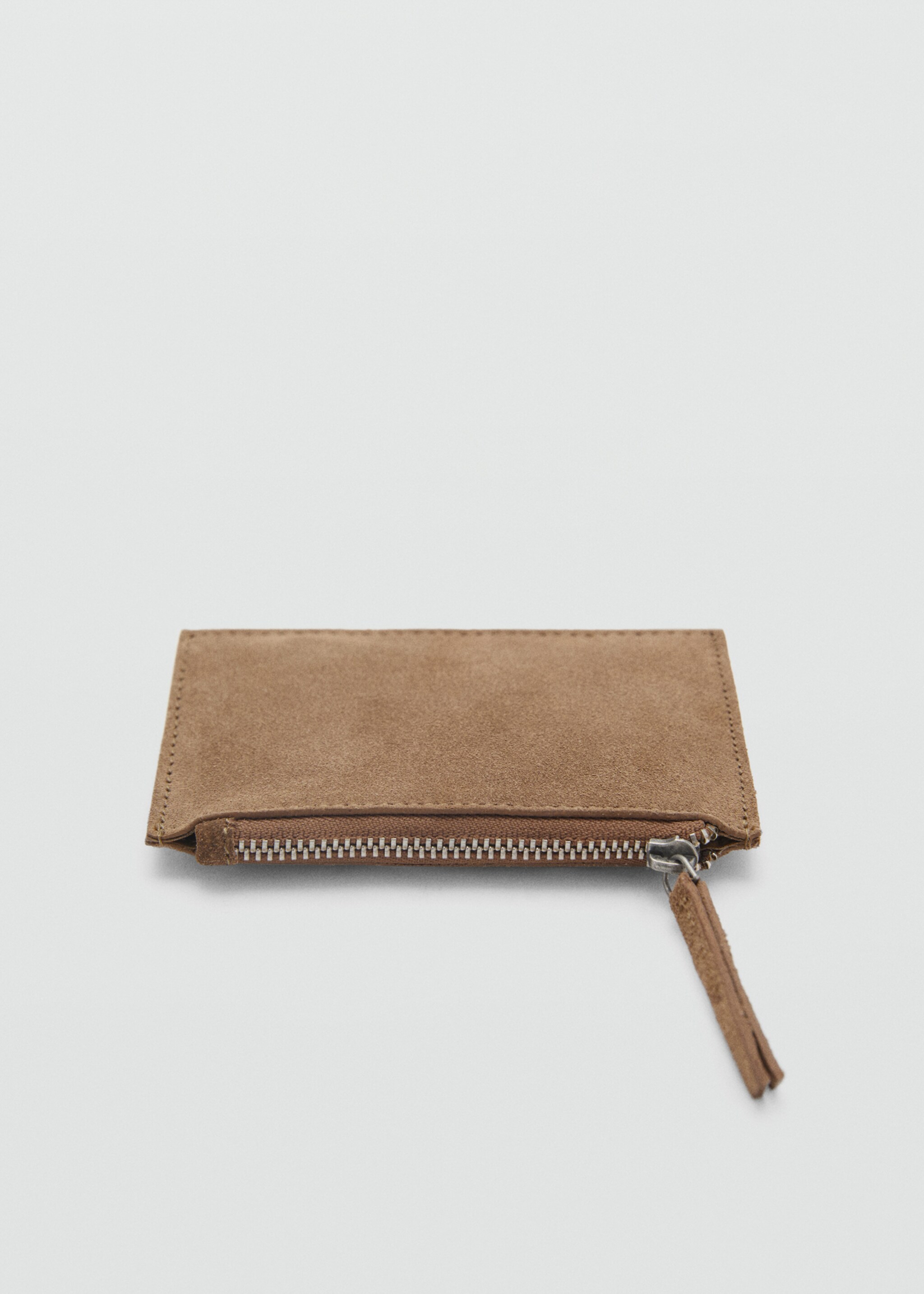 Studded leather purse - Details of the article 1, Sand. Ref: 87078272-00.