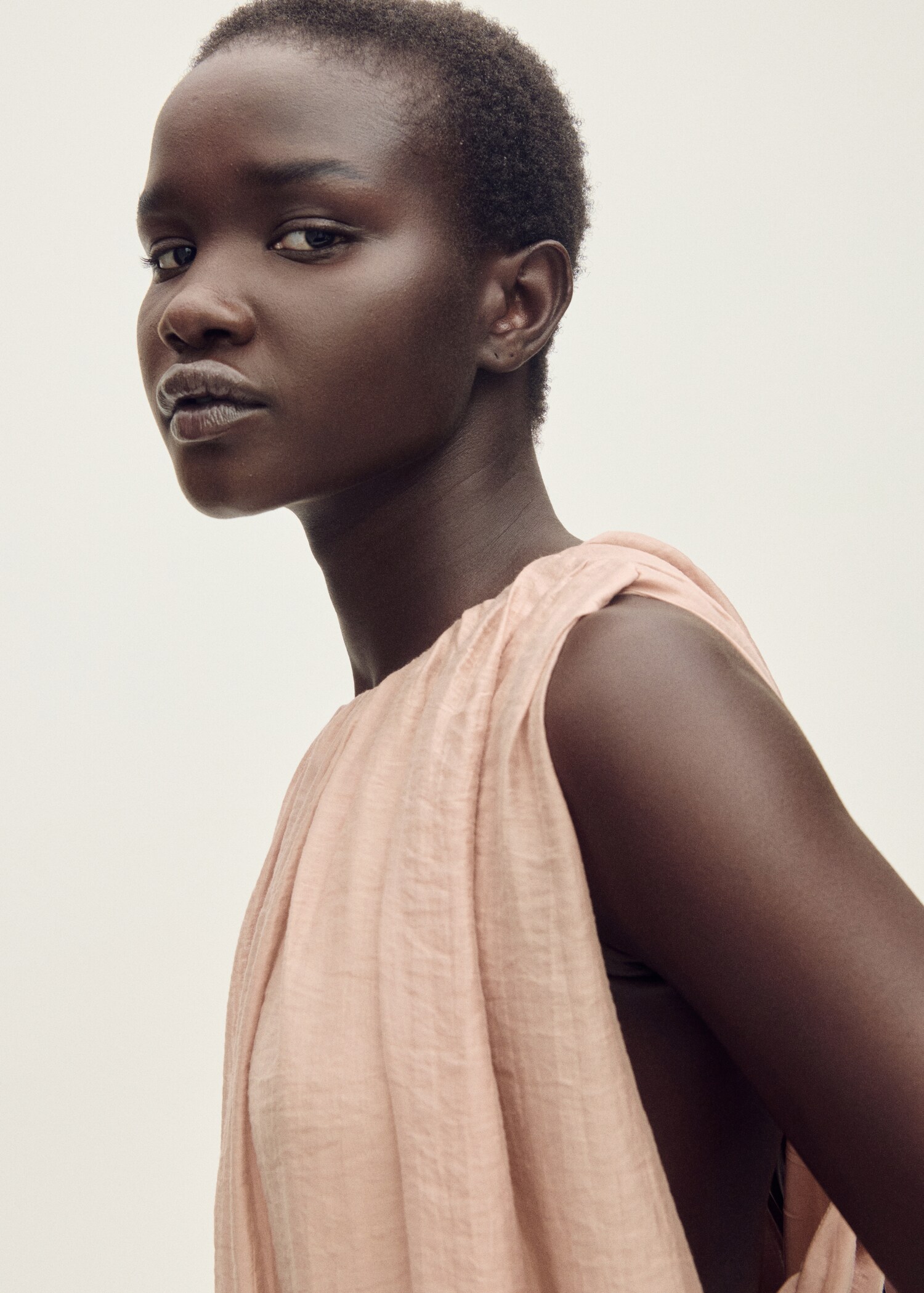 Vestido fruncido bajo abullonado - Detalle del artículo 1