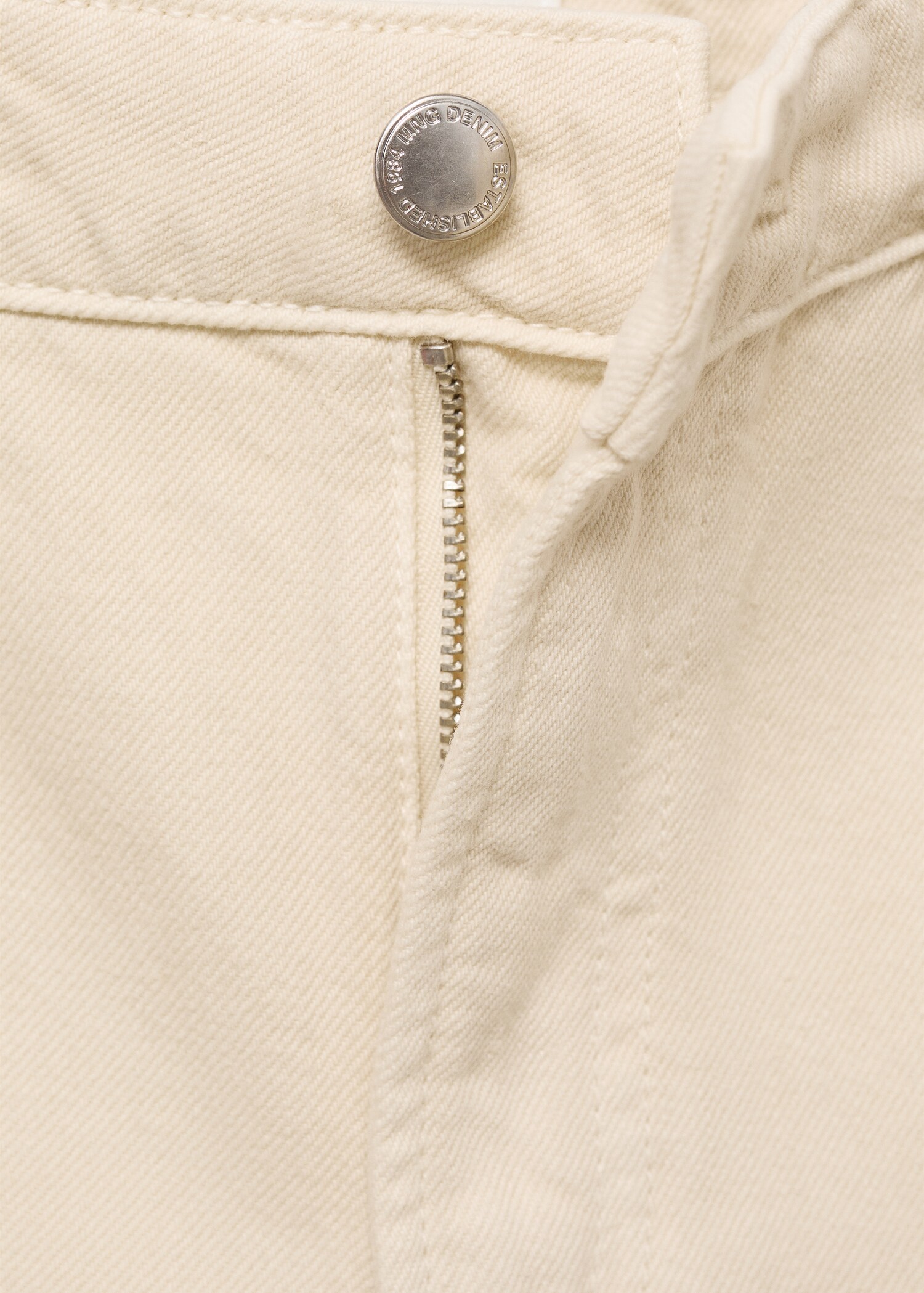 Bermudes jorts denim tir alt - Detall de l'article 8