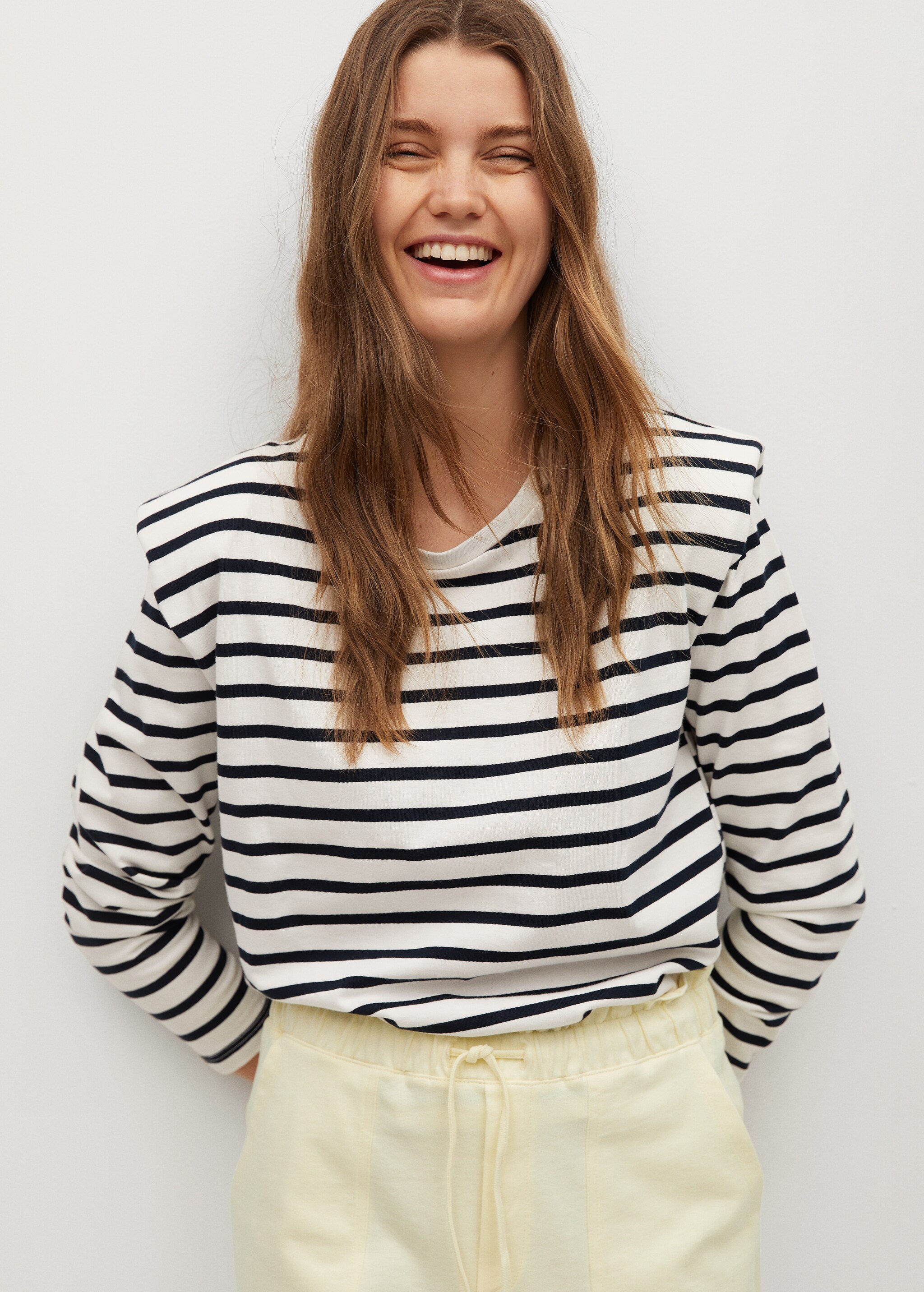 Pockets cotton shorts - Details of the article 1
