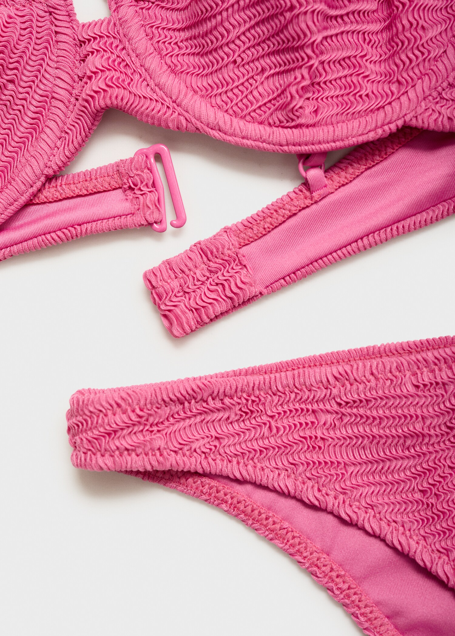 Textured underwired bikini top - Details of the article 0