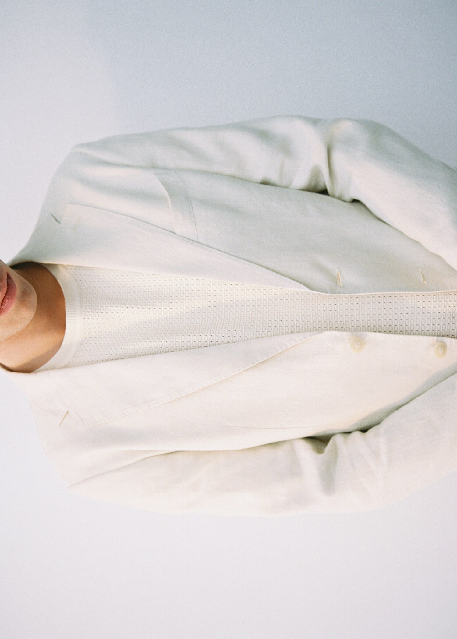 Openwork knitted cotton t-shirt - Details of the article 9