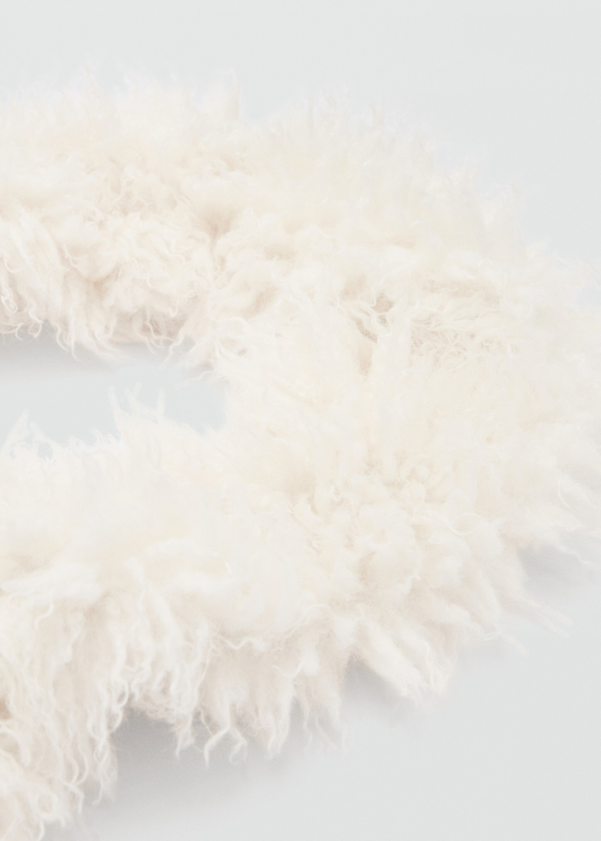Faux-fur scarf - Medium plane, Ecru. Ref: 87080417-00.