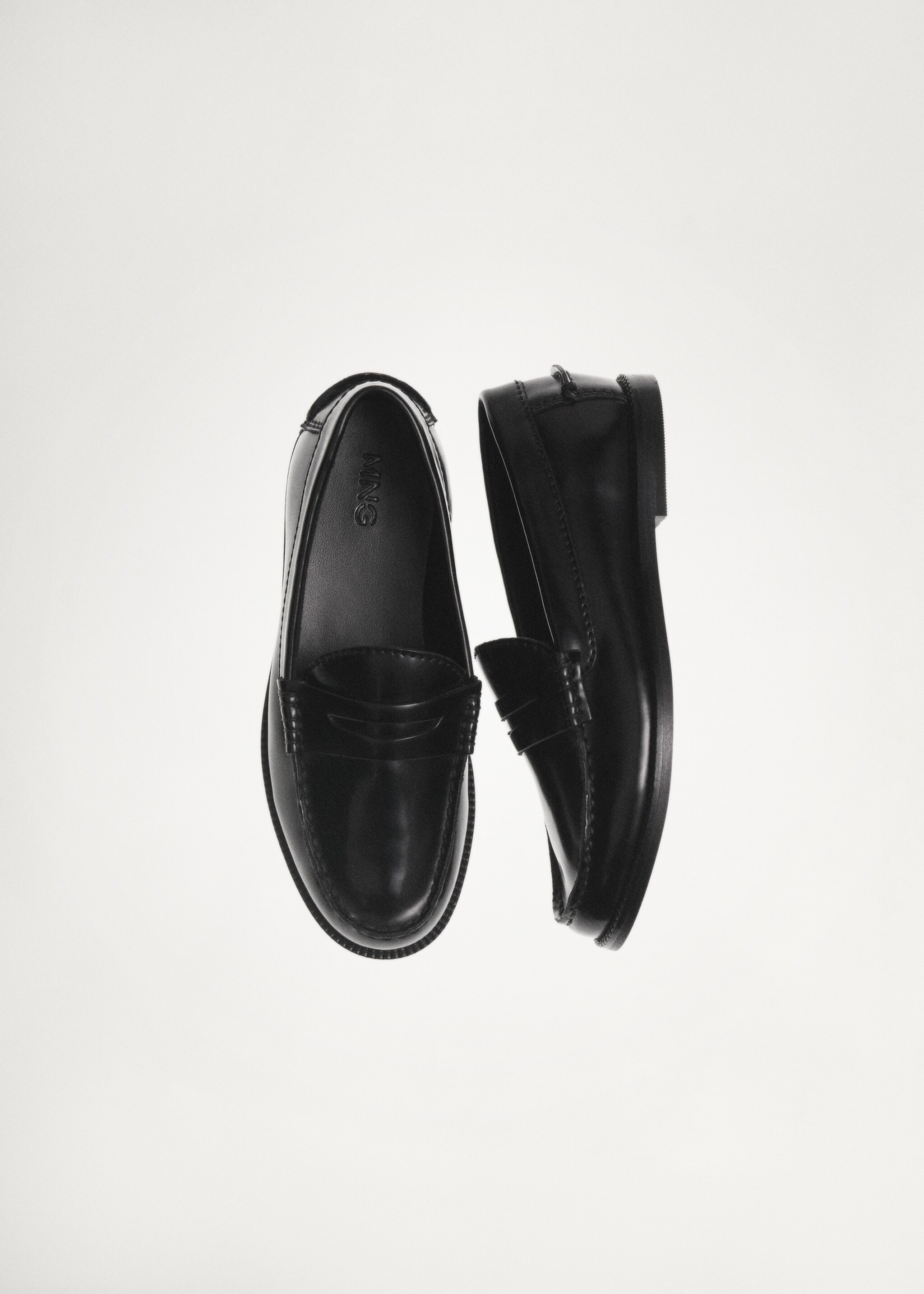Classic loafers - Details of the article 9, Black. Ref: 87080420-00.