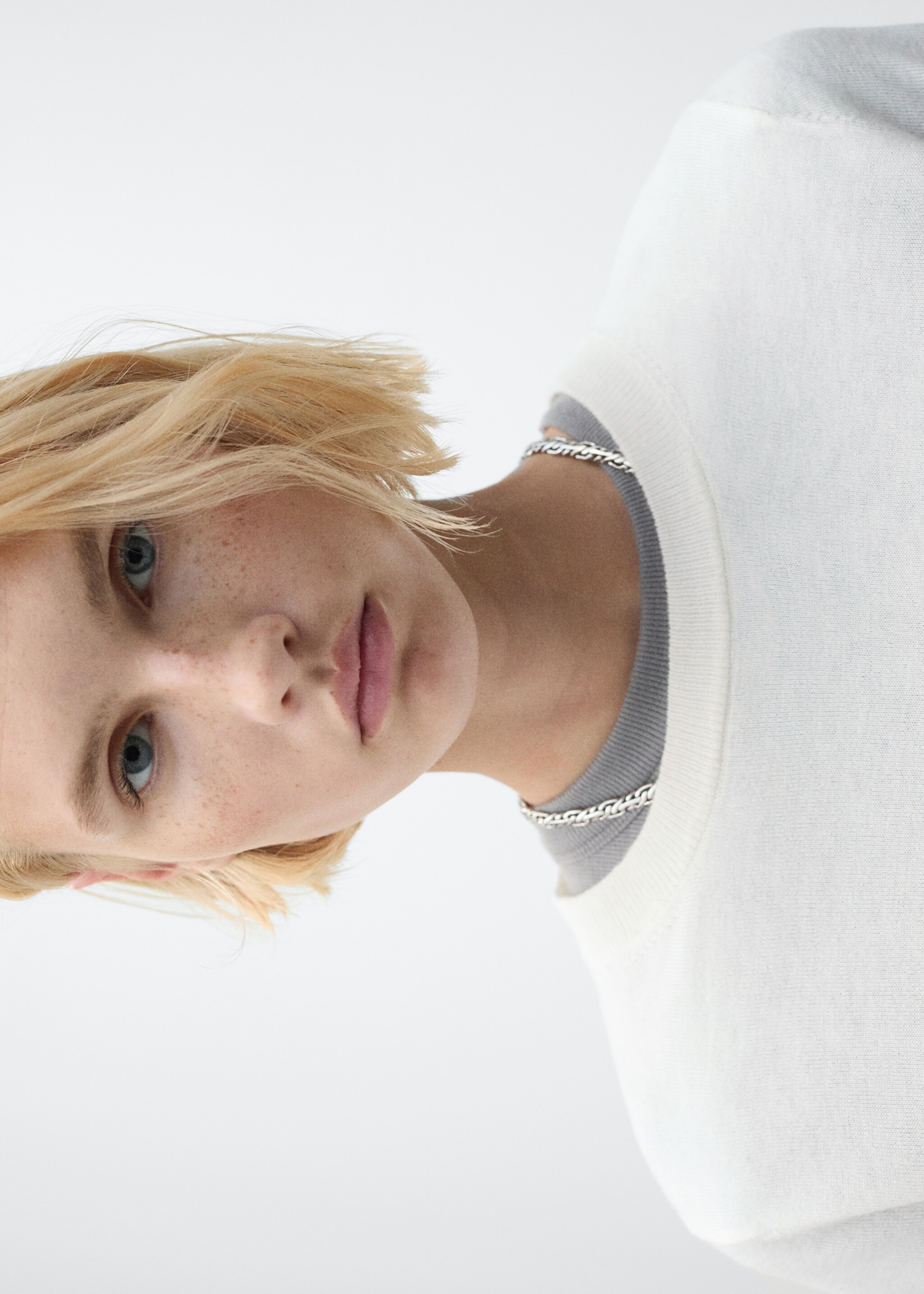 Jersei barreja llana coll rodó - Detall de l'article 1, Cru. Ref: 87080432-00.