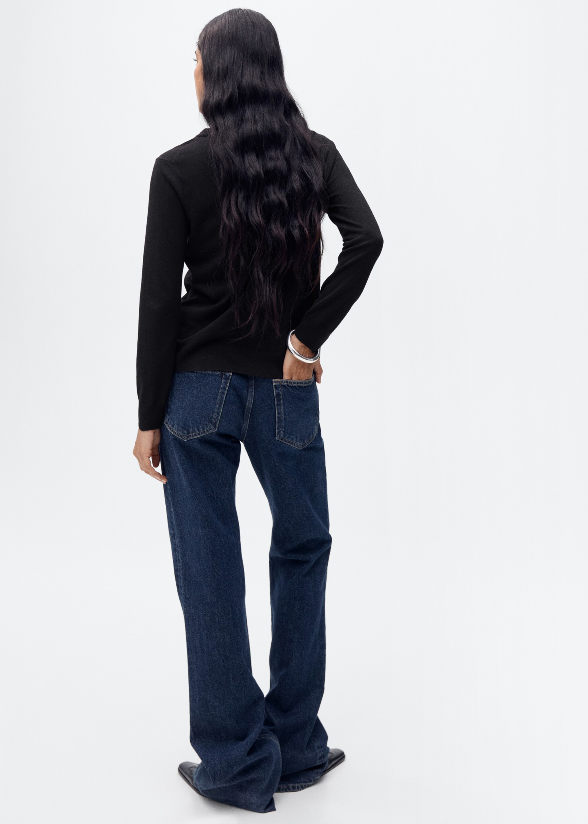 Rundhalspullover aus Wollgemisch - Rückseite des Artikels, Schwarz. Ref: 87080432-00.