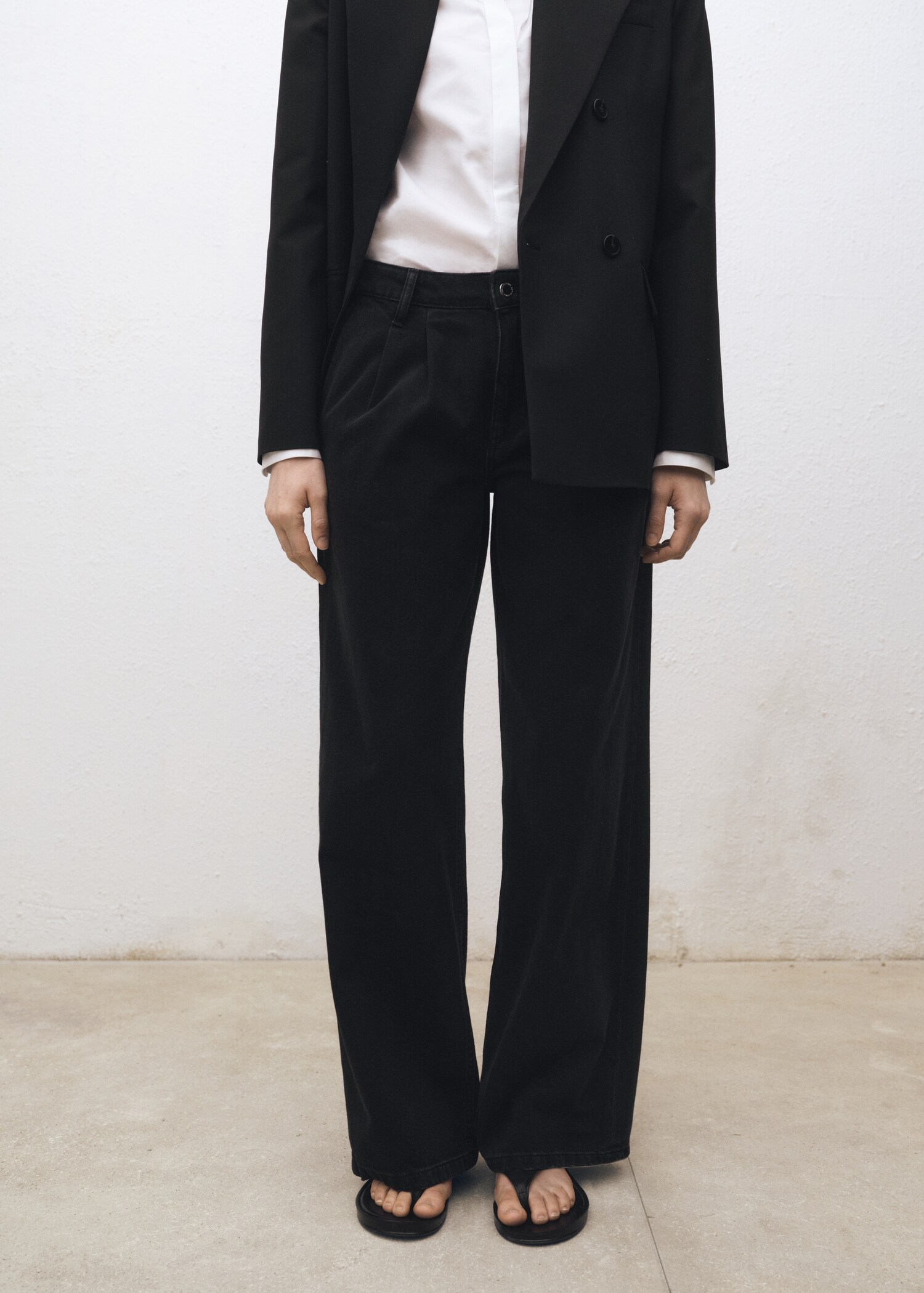 Wide-leg pleated jeans - Medium plane