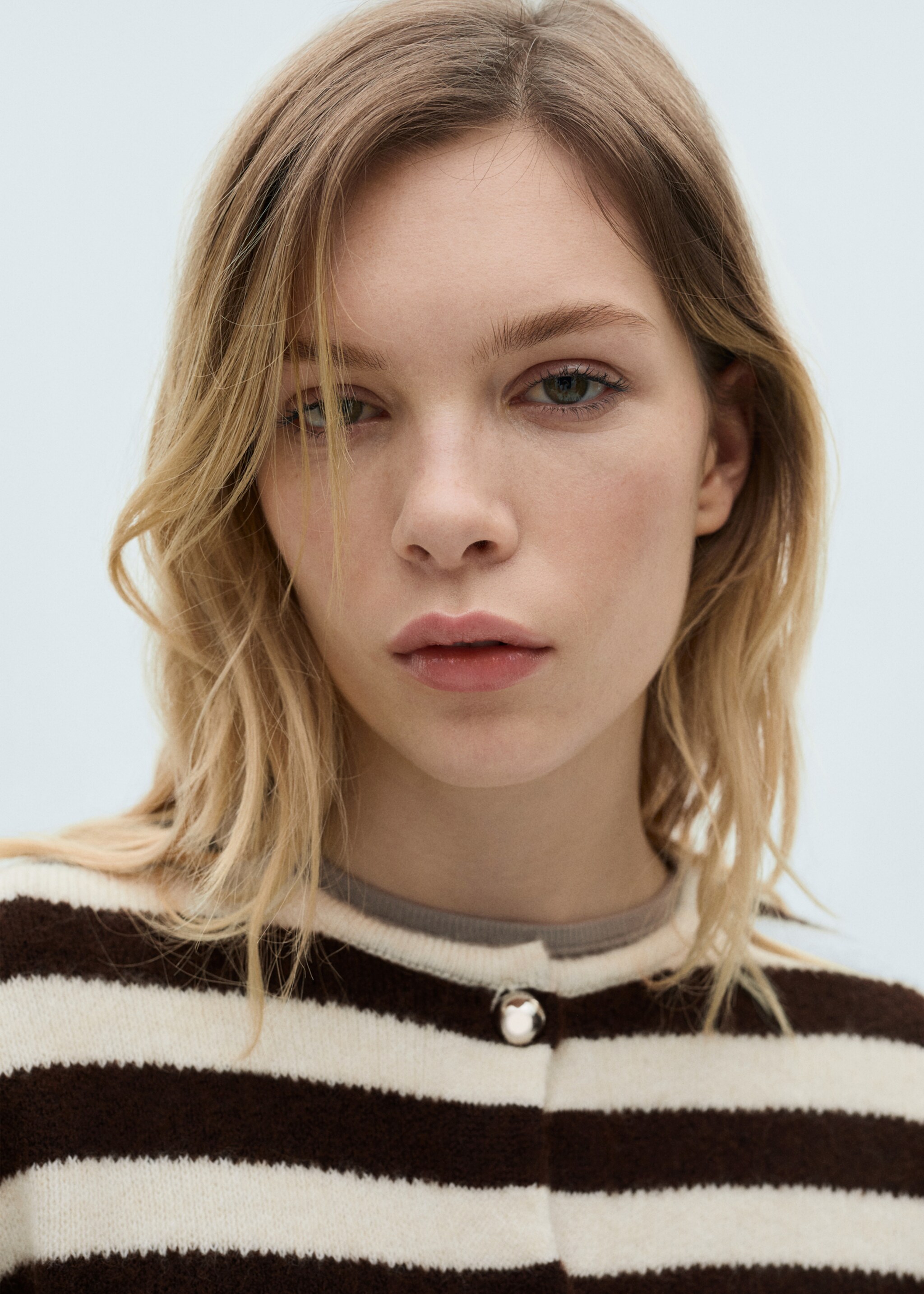 Cárdigan rayas botones - Detalle del artículo 1, Crudo. Ref: 87080451-00.