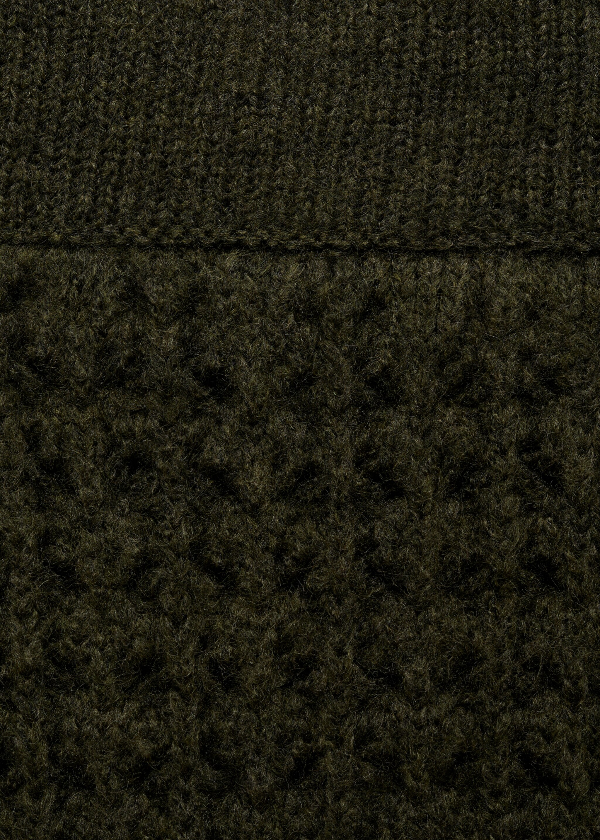 Openwork knitted skirt - Details of the article 8, Khaki. Ref: 87080452-00.