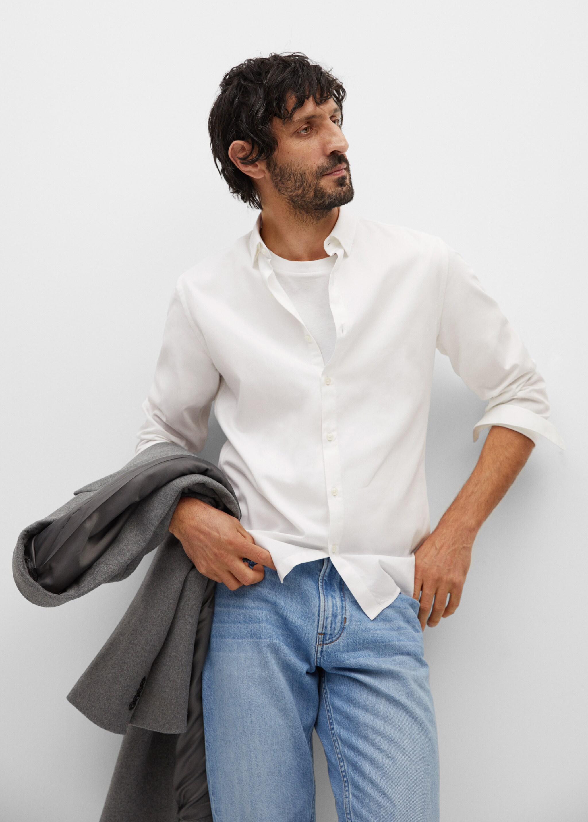 Bavlněná košile slim fit se strukturou - Náhled ve středové rovině