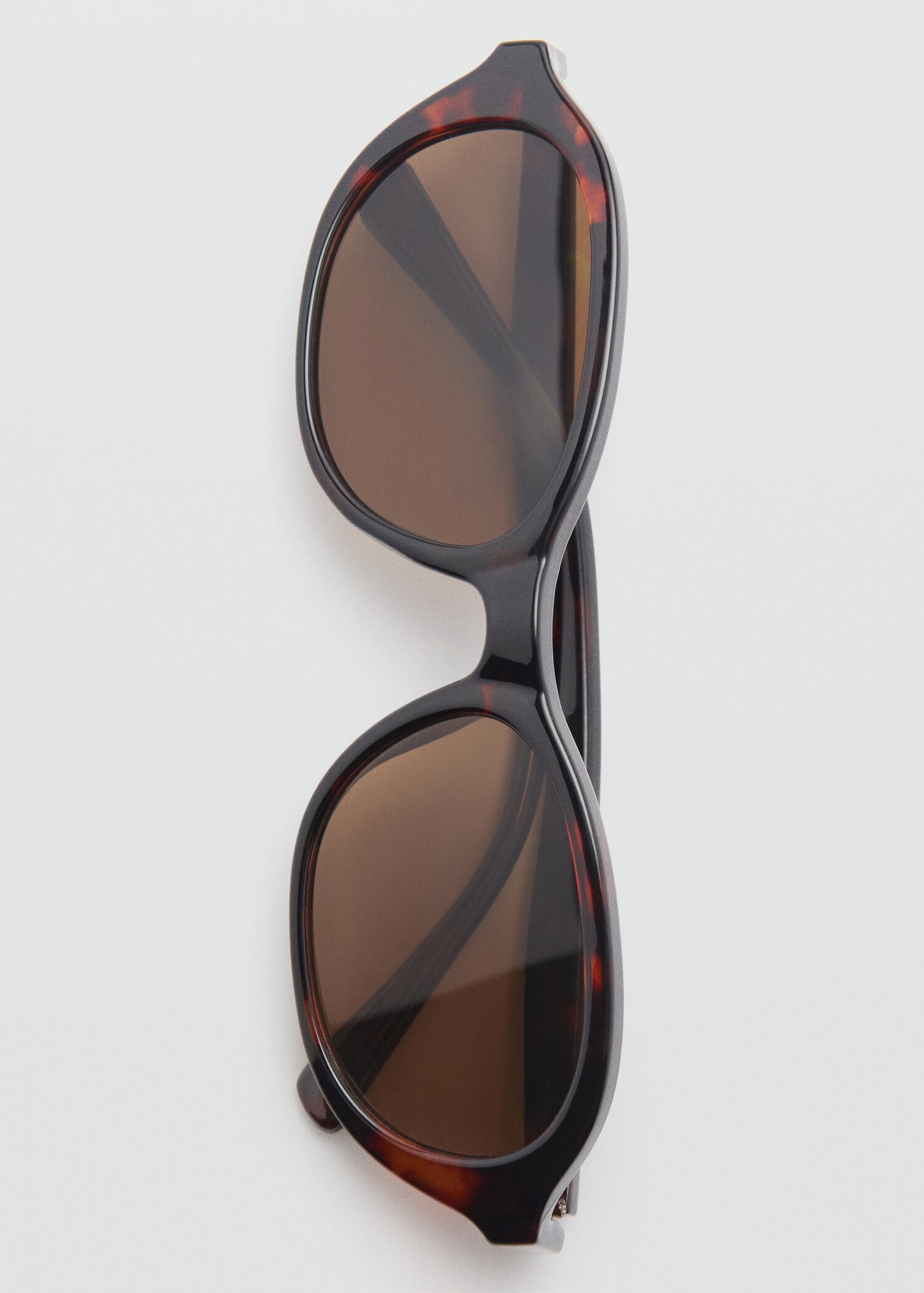 Sonnenbrille mit ovaler Fassung - Detail des Artikels 2