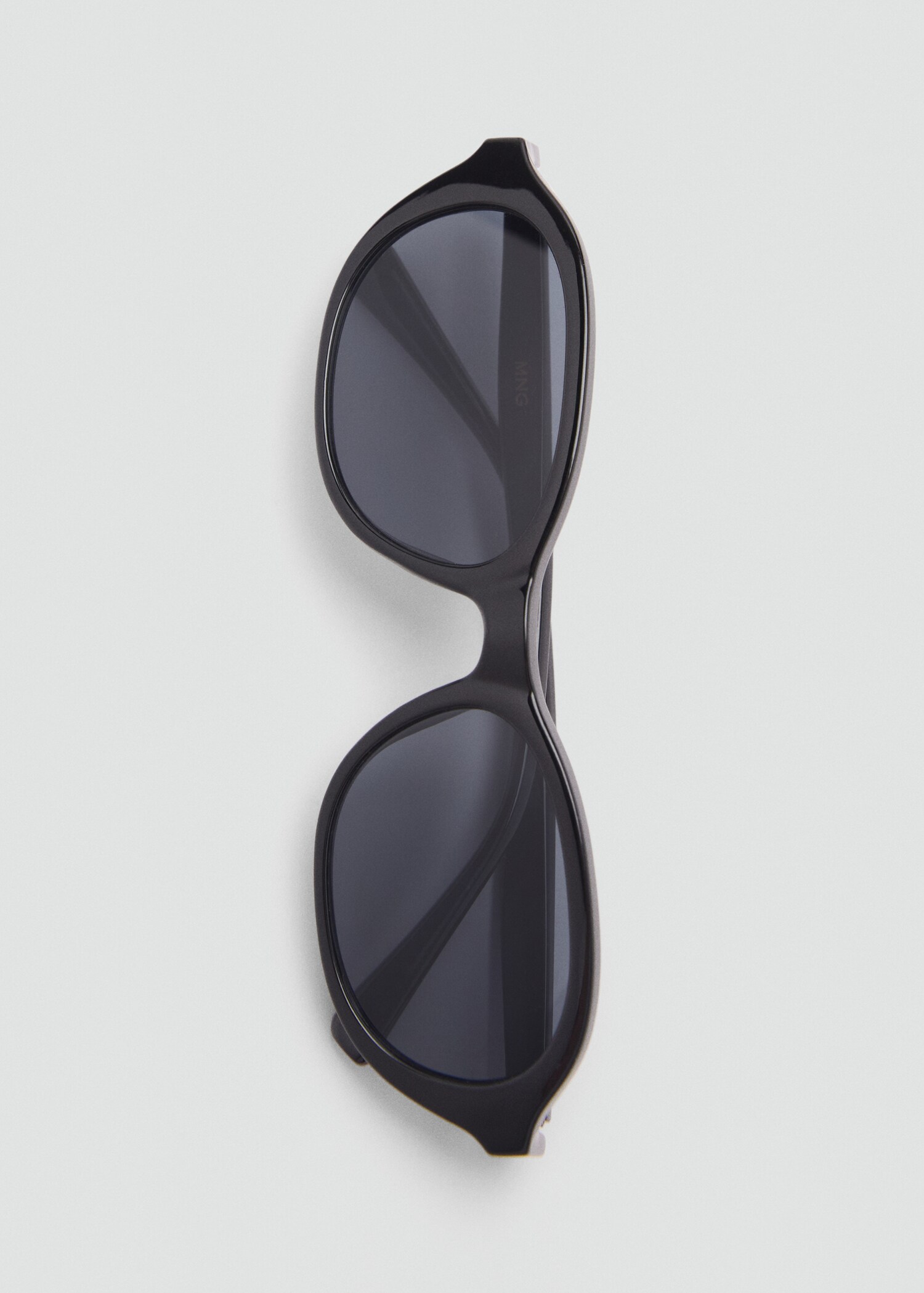 Sonnenbrille mit ovaler Fassung - Detail des Artikels 2