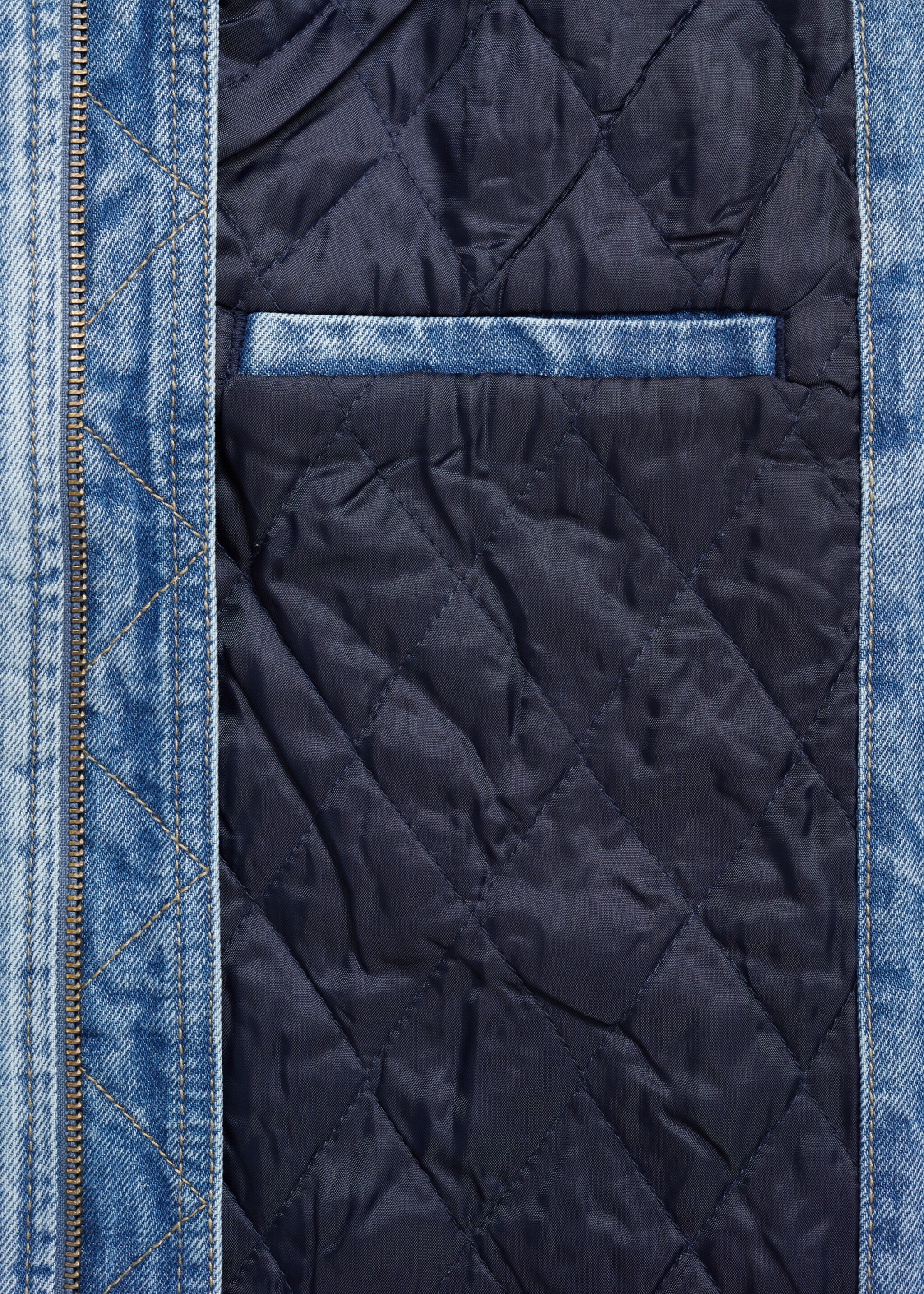 Džínová bunda s prošíváním - Detail zboží 0, Středně modrá. Ref: 87080596-00.