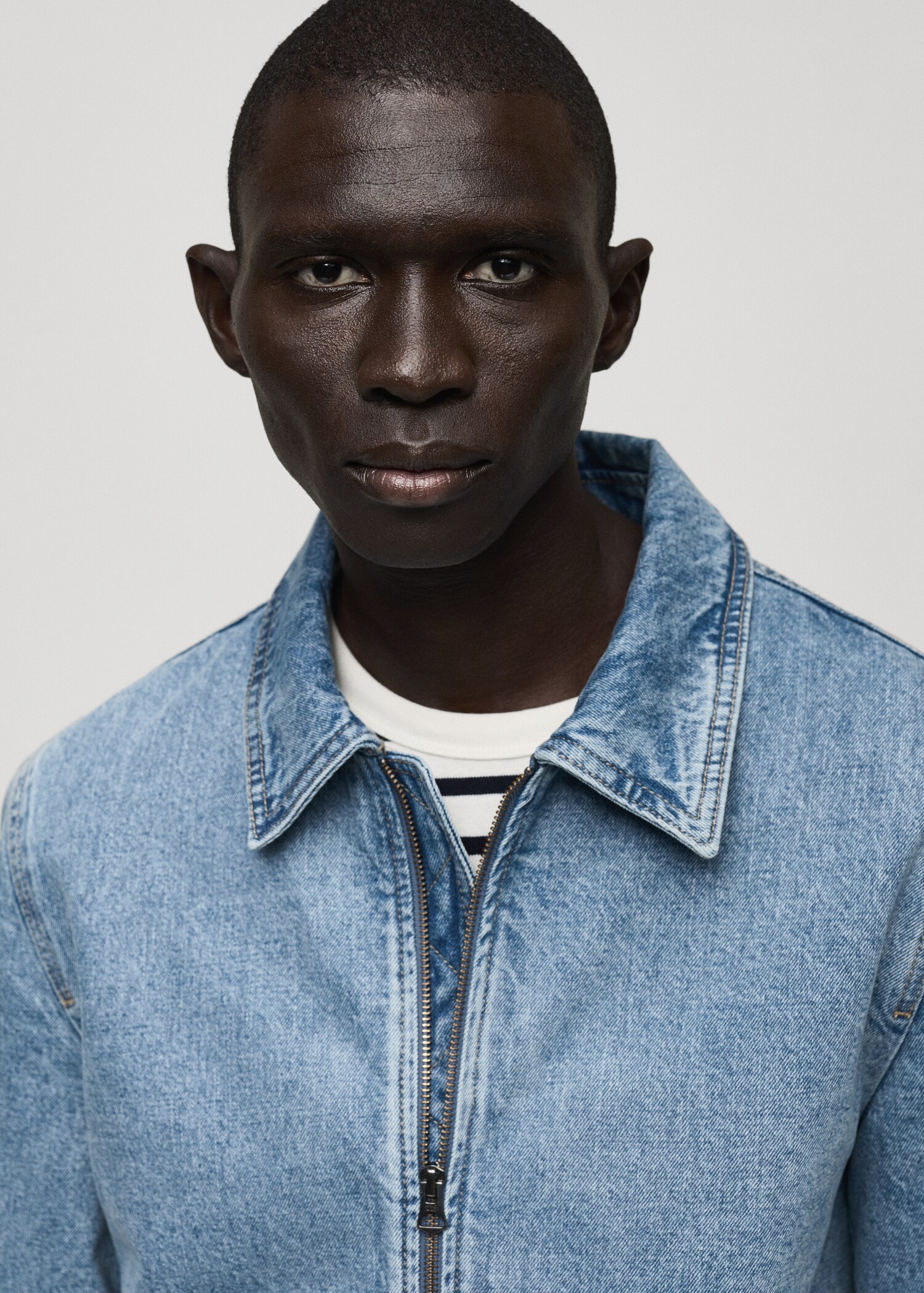 Džínová bunda s prošíváním - Detail zboží 1