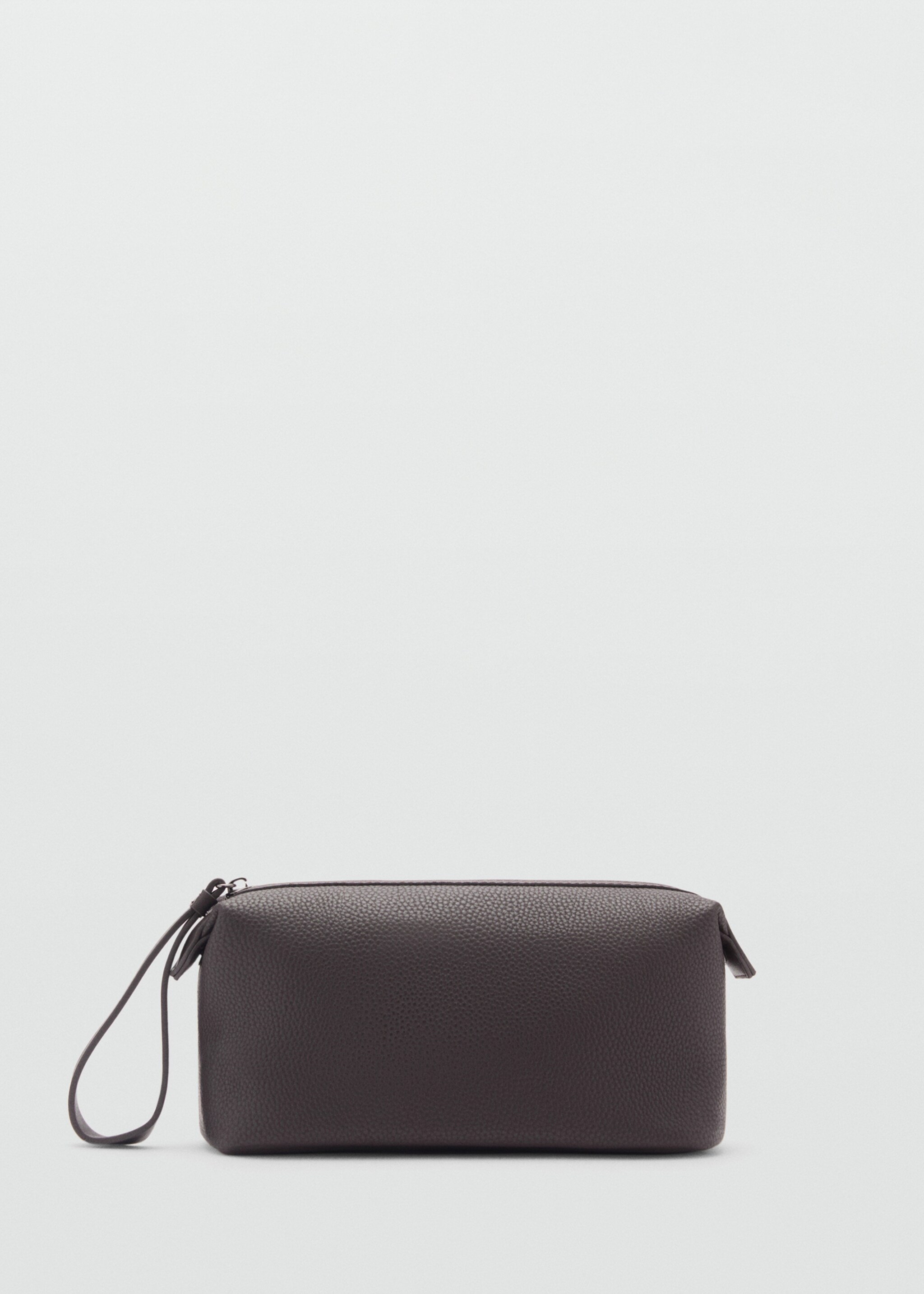 Contrast-strap pebbled cosmetic bag - Article without model, Brown. Ref: 87080603-00.