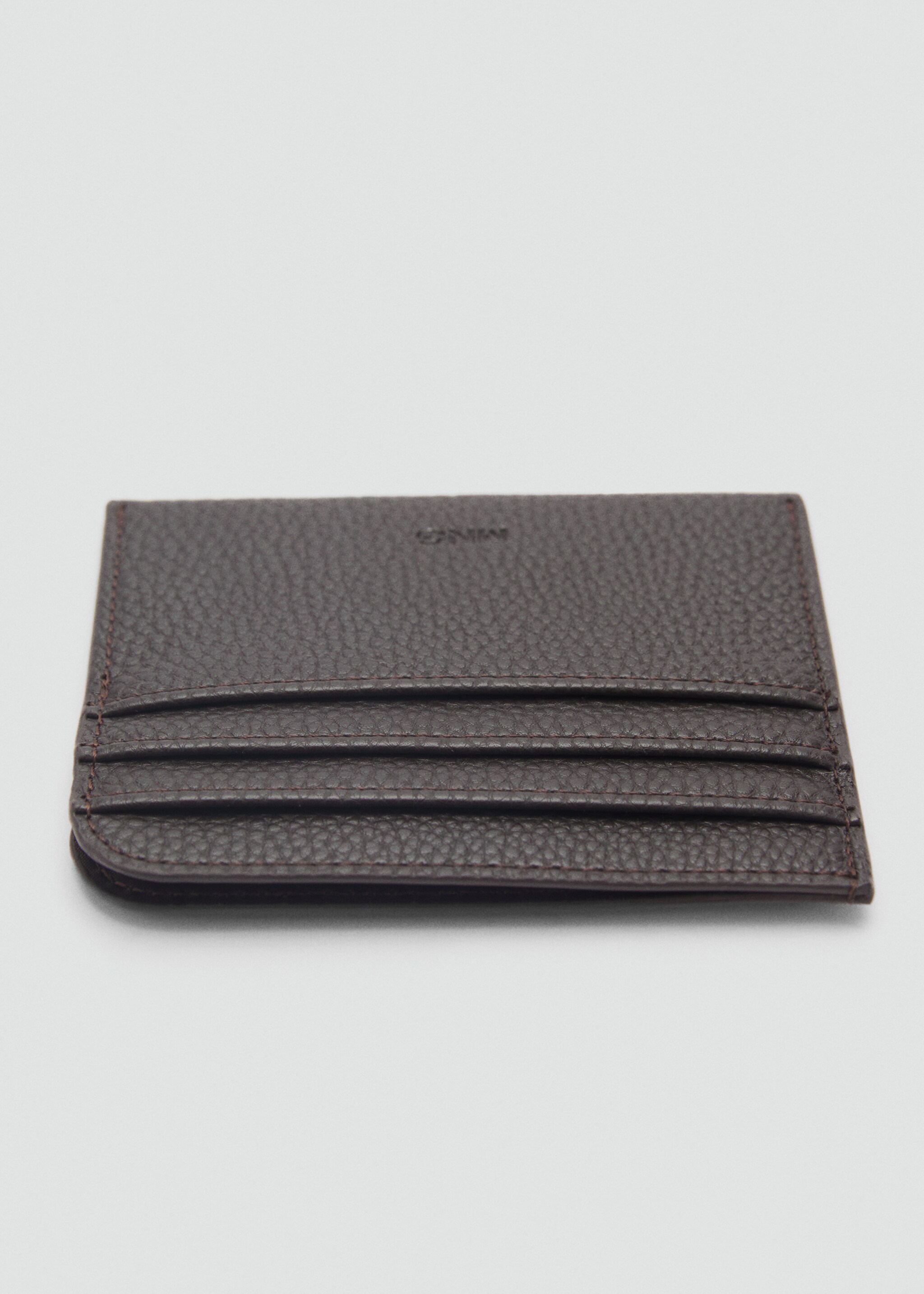 Pebbled cardholder - Medium plane, Brown. Ref: 87080604-00.