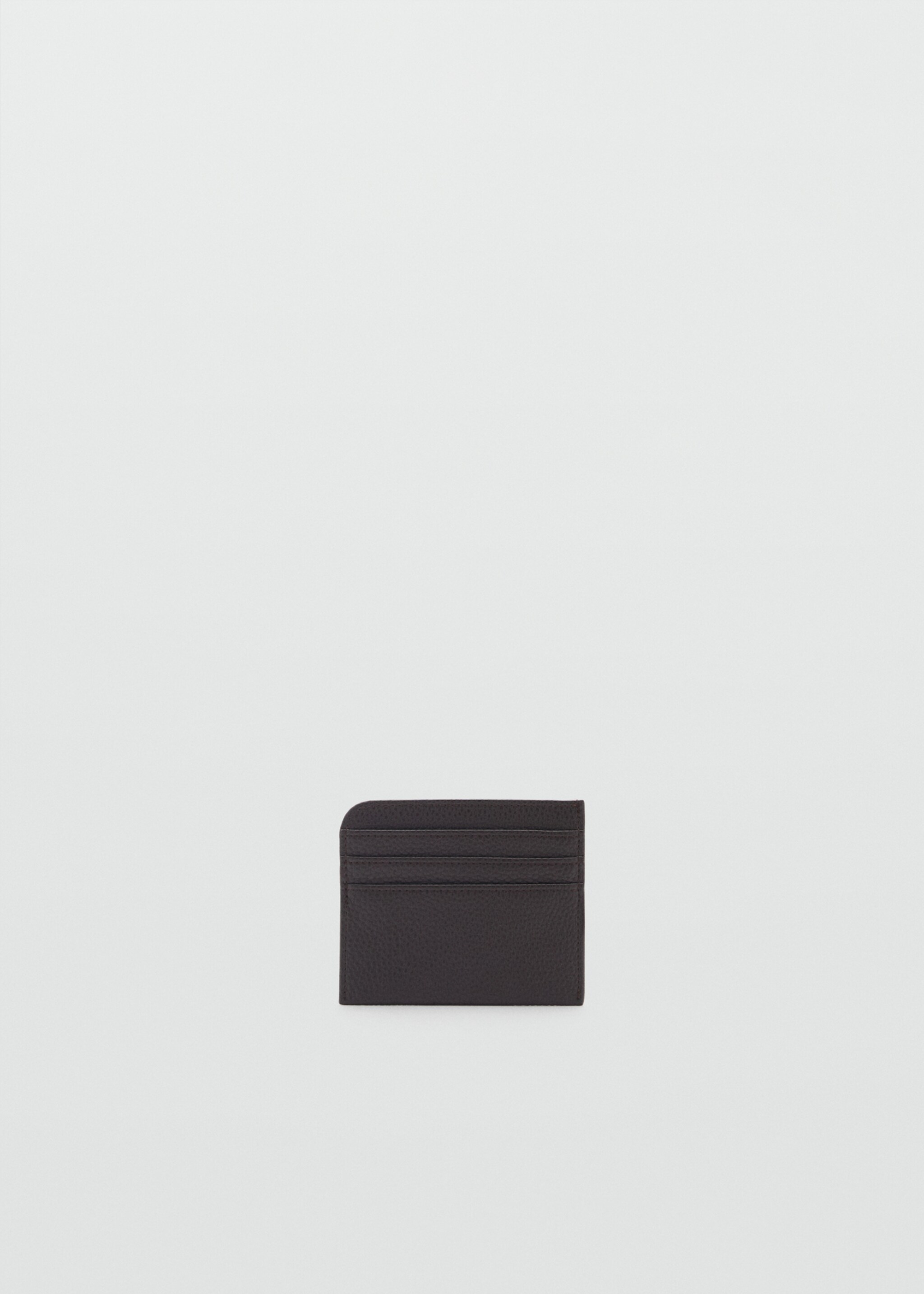 Pebbled cardholder - Details of the article 1, Brown. Ref: 87080604-00.