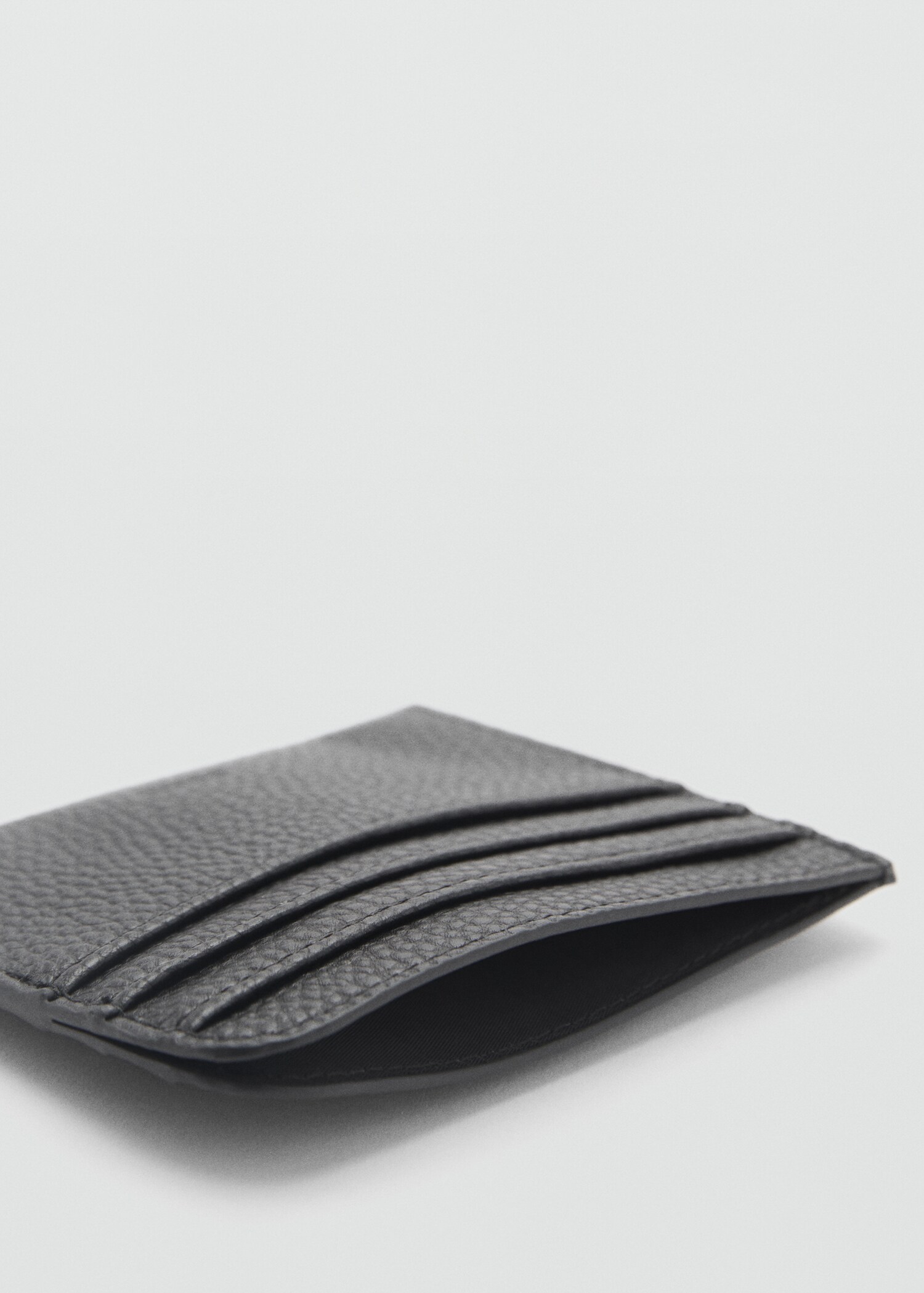Pebbled cardholder - Details of the article 1