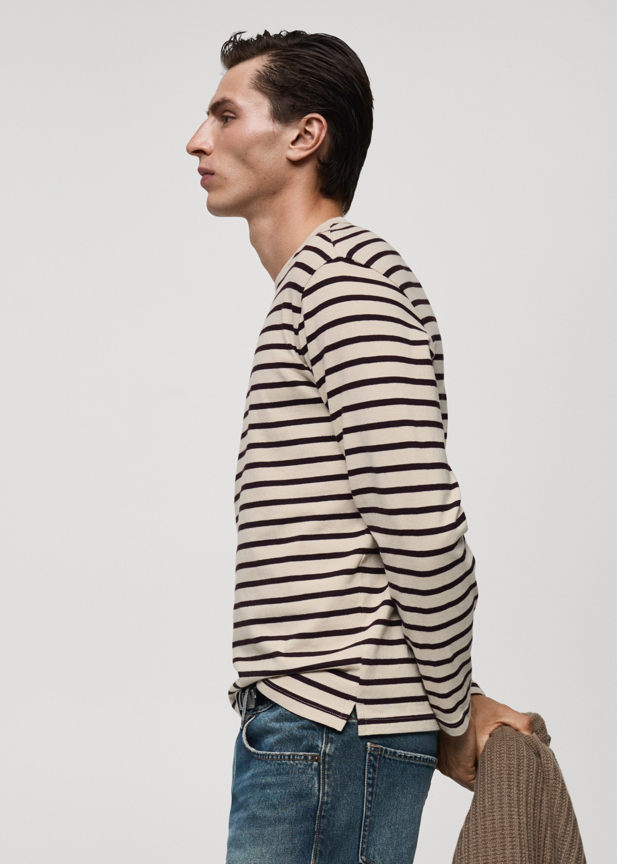 Camiseta 100% algodón rayas - Detalle del artículo 2, Burdeos. Ref: 87080614-00.