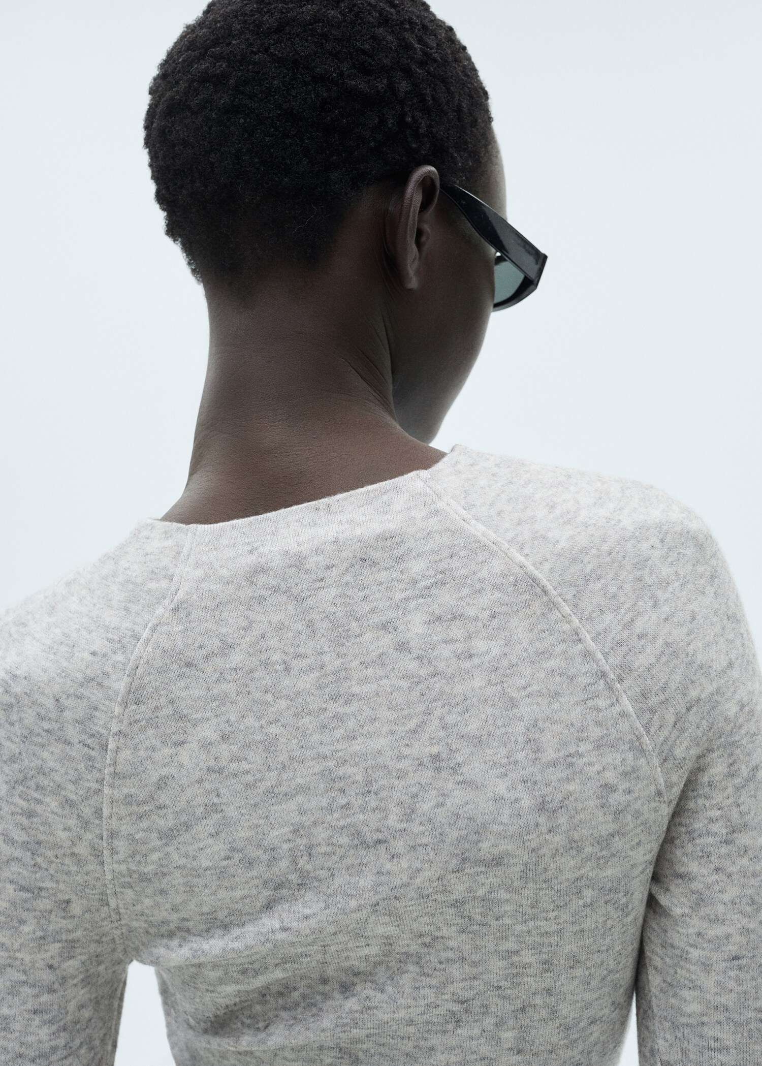 T-Shirt mit Ziernähten - Detail des Artikels 6