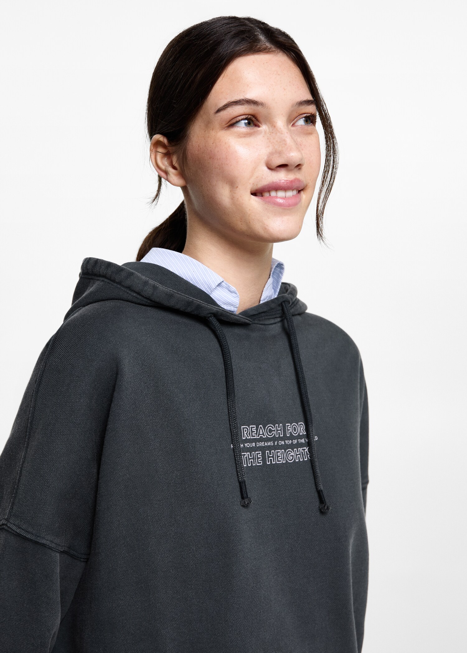 Oversized message sweatshirt - Details of the article 1