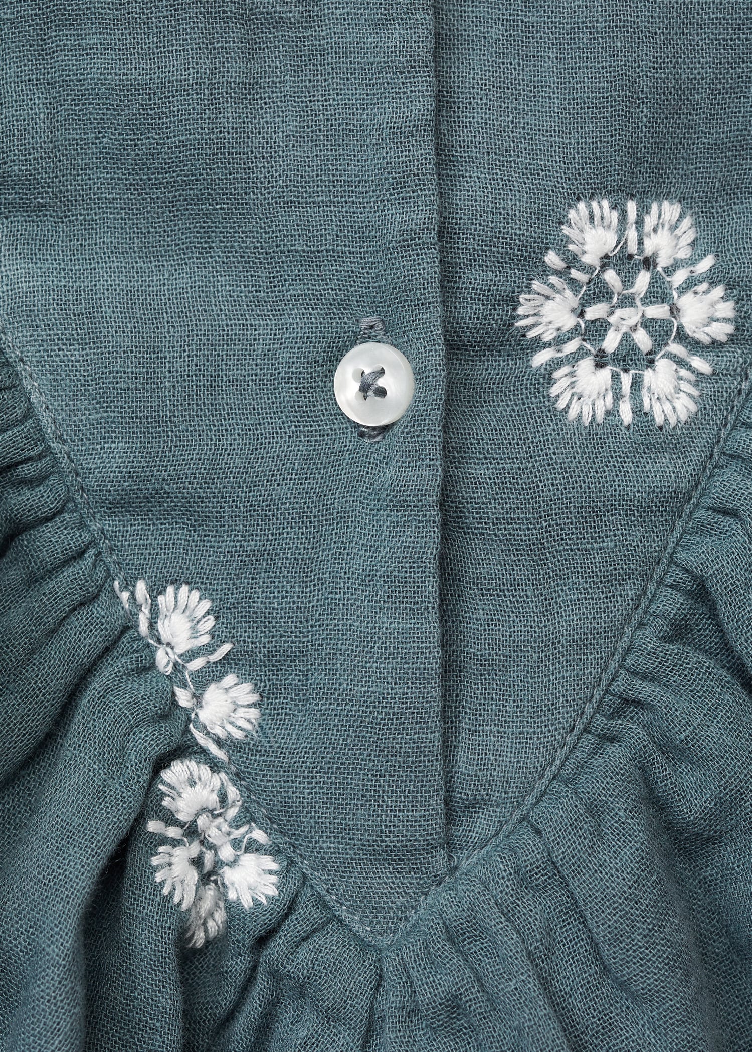 Mönstrad blus med volanger - Detaljer om artikeln 8