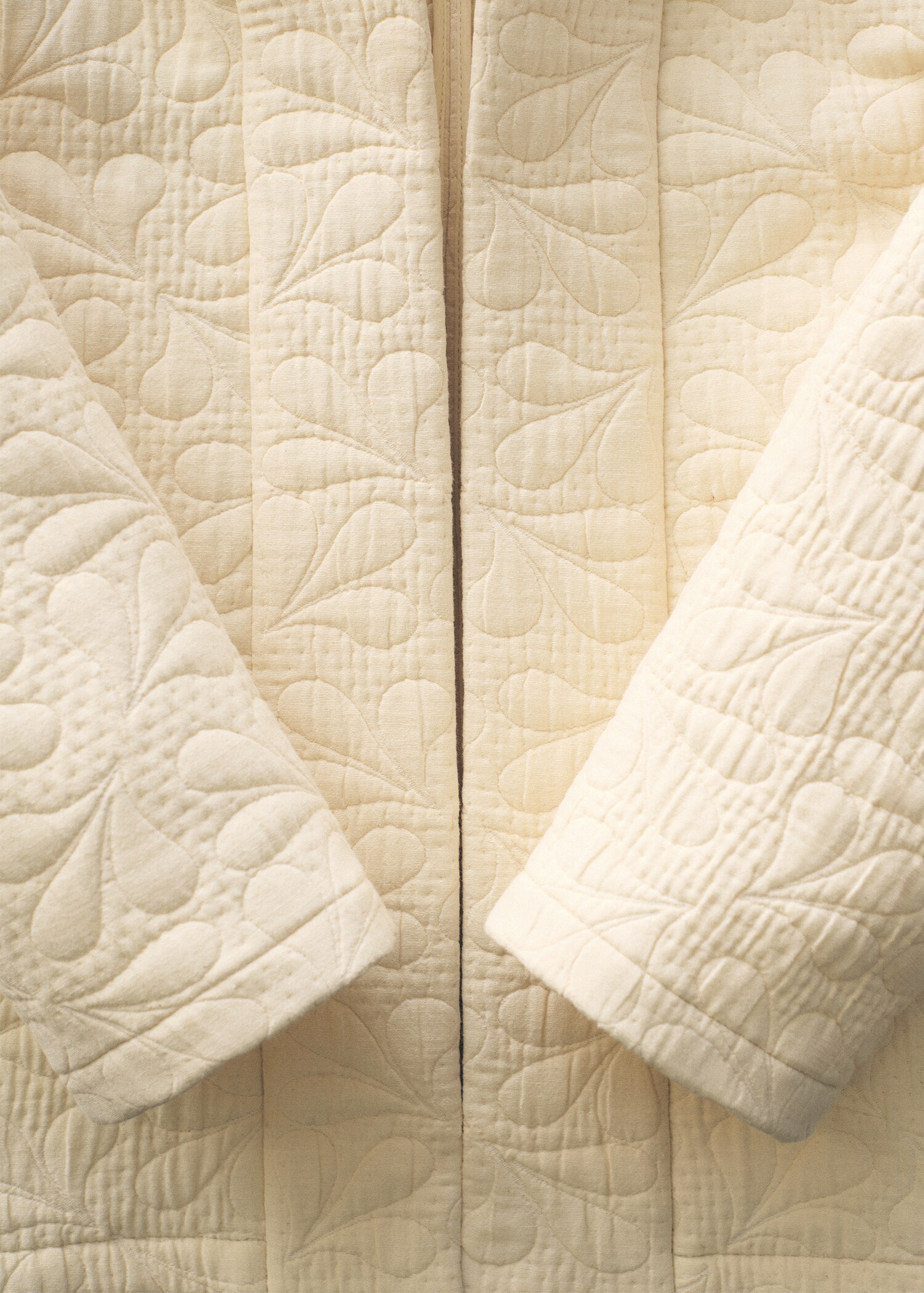 Textured embroidered jacket - Details of the article 5