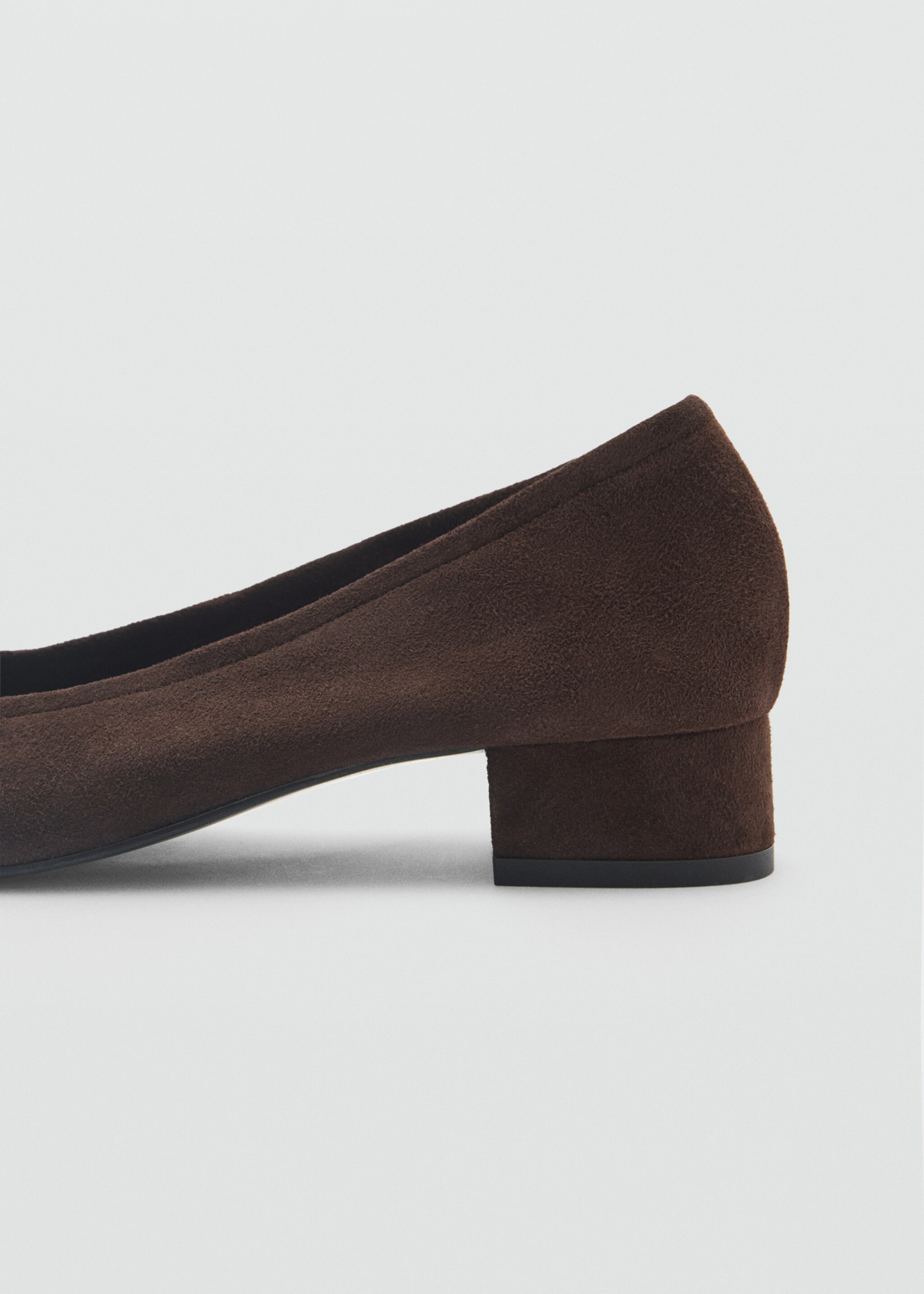 Suede heeled shoes - Details of the article 1, Chocolate. Ref: 87080654-00.