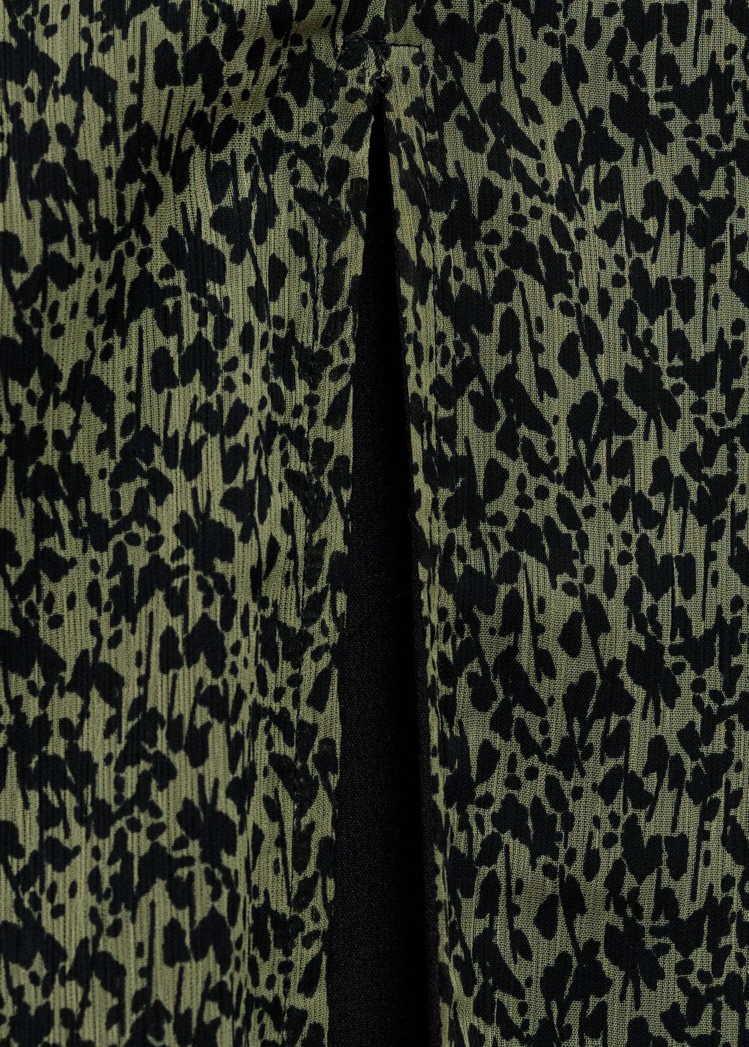 Printed long skirt - Details of the article 8