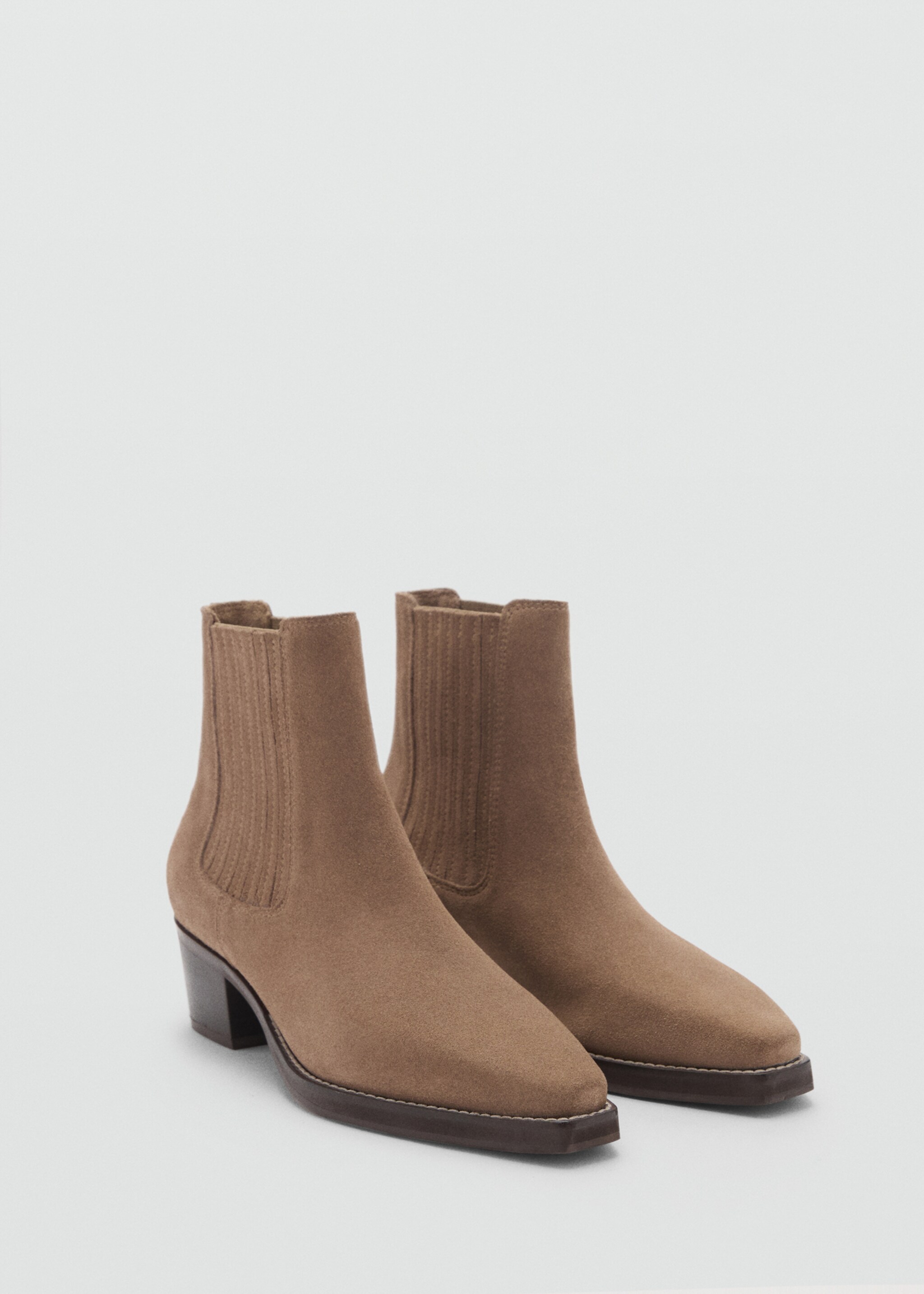 Leather chelsea boots - Medium plane, Light/Pastel Brown. Ref: 87081516-00.