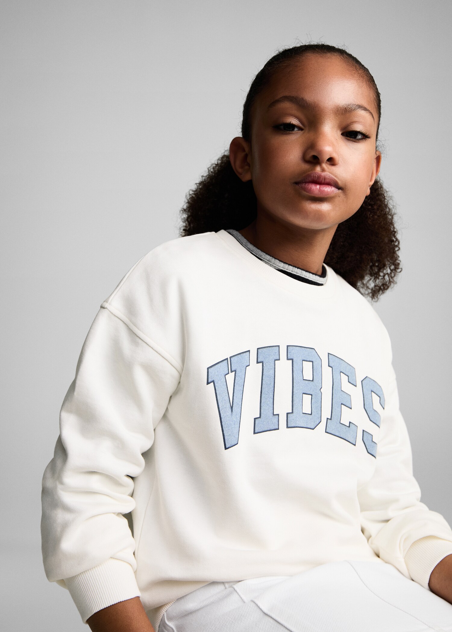 Φούτερ με στάμπα - Μεσαίο πλάνο