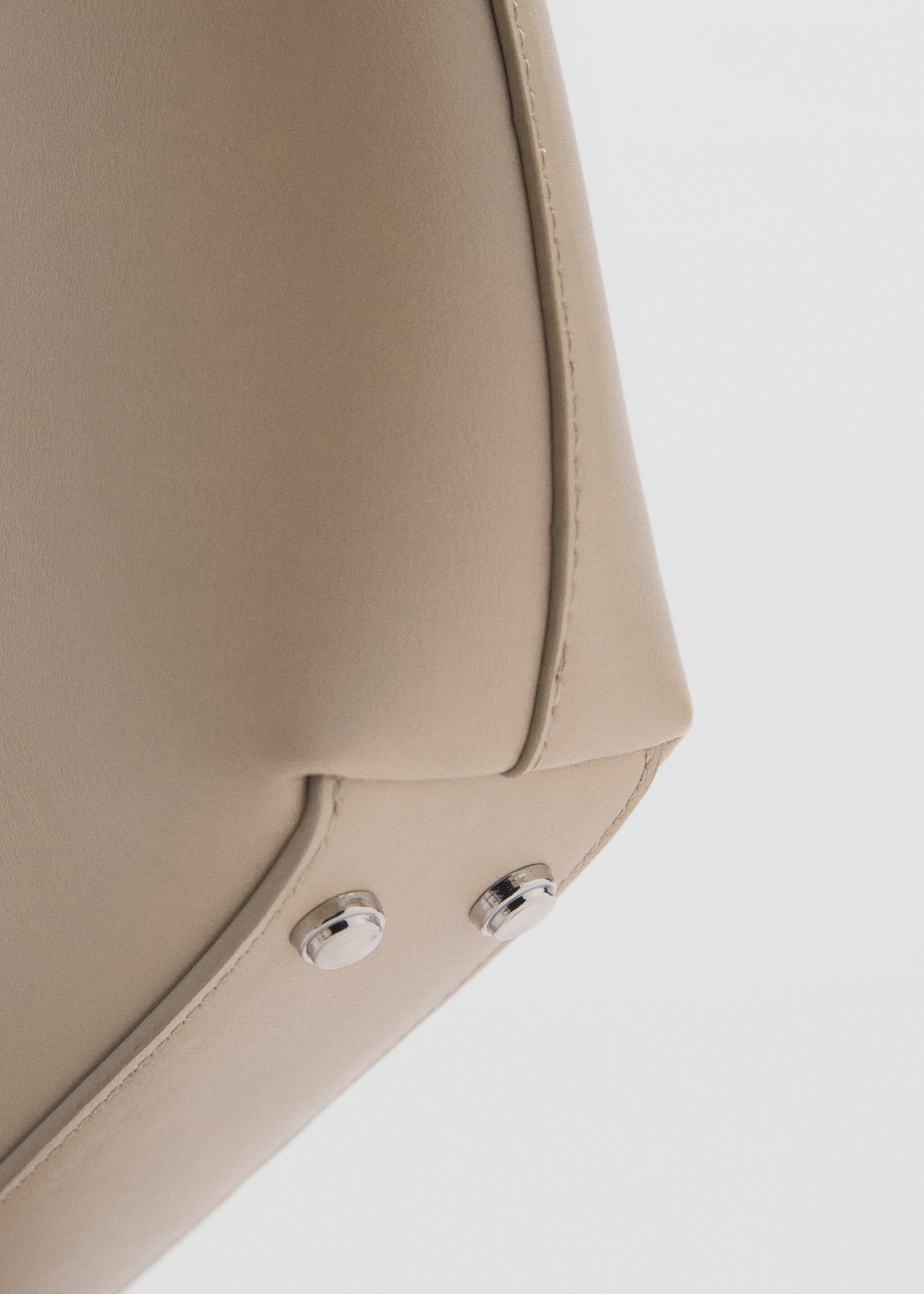 Oval shoulder bag - Details of the article 3, Off White. Ref: 87082536-00.